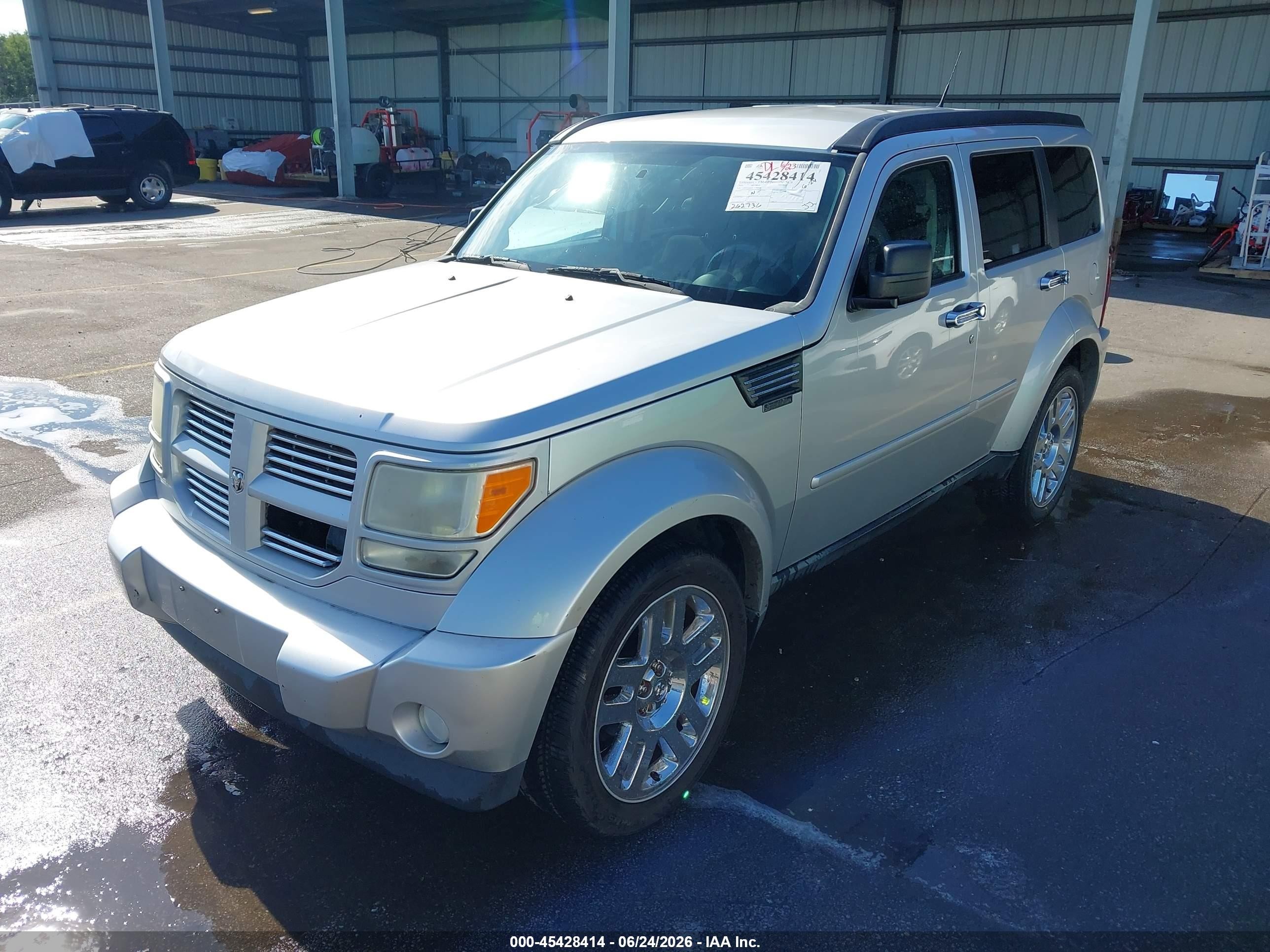 2011 Dodge Nitro Heat Silver vin: 1D4PT4GK6BW568048