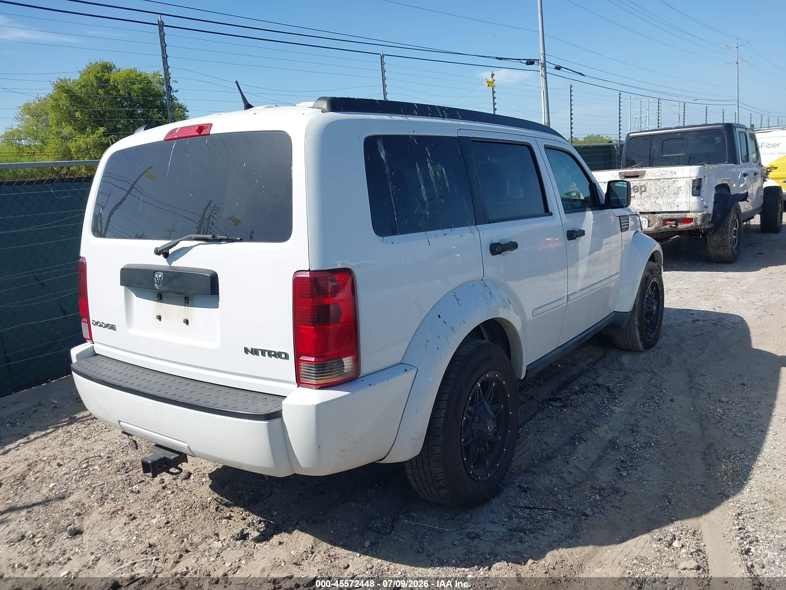 2011 Dodge Nitro Heat White vin: 1D4PT4GK6BW599767