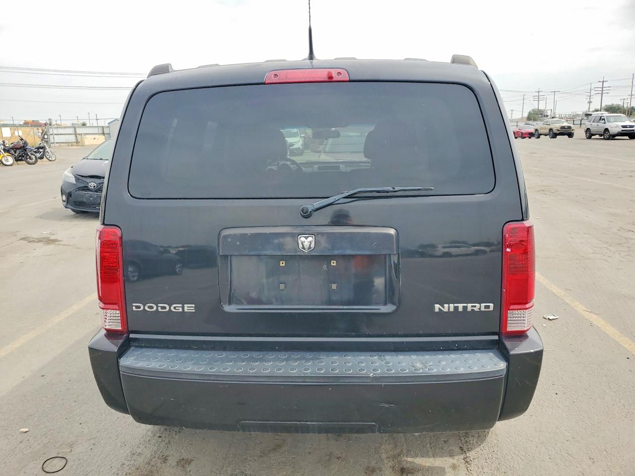 2011 Dodge Nitro Heat Черный vin: 1D4PT4GK7BW511390