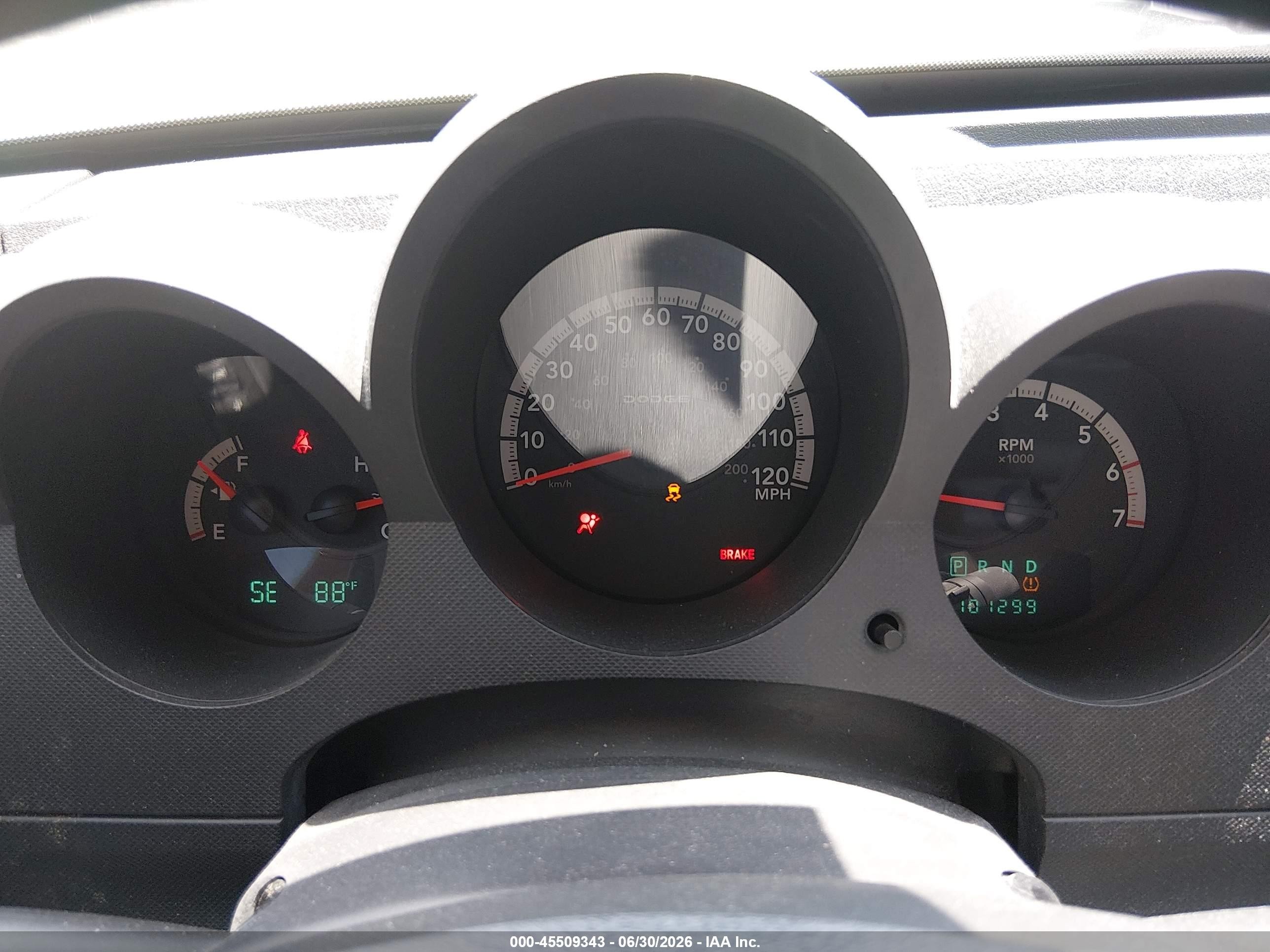 2011 Dodge Nitro Heat Black vin: 1D4PT4GK7BW561478