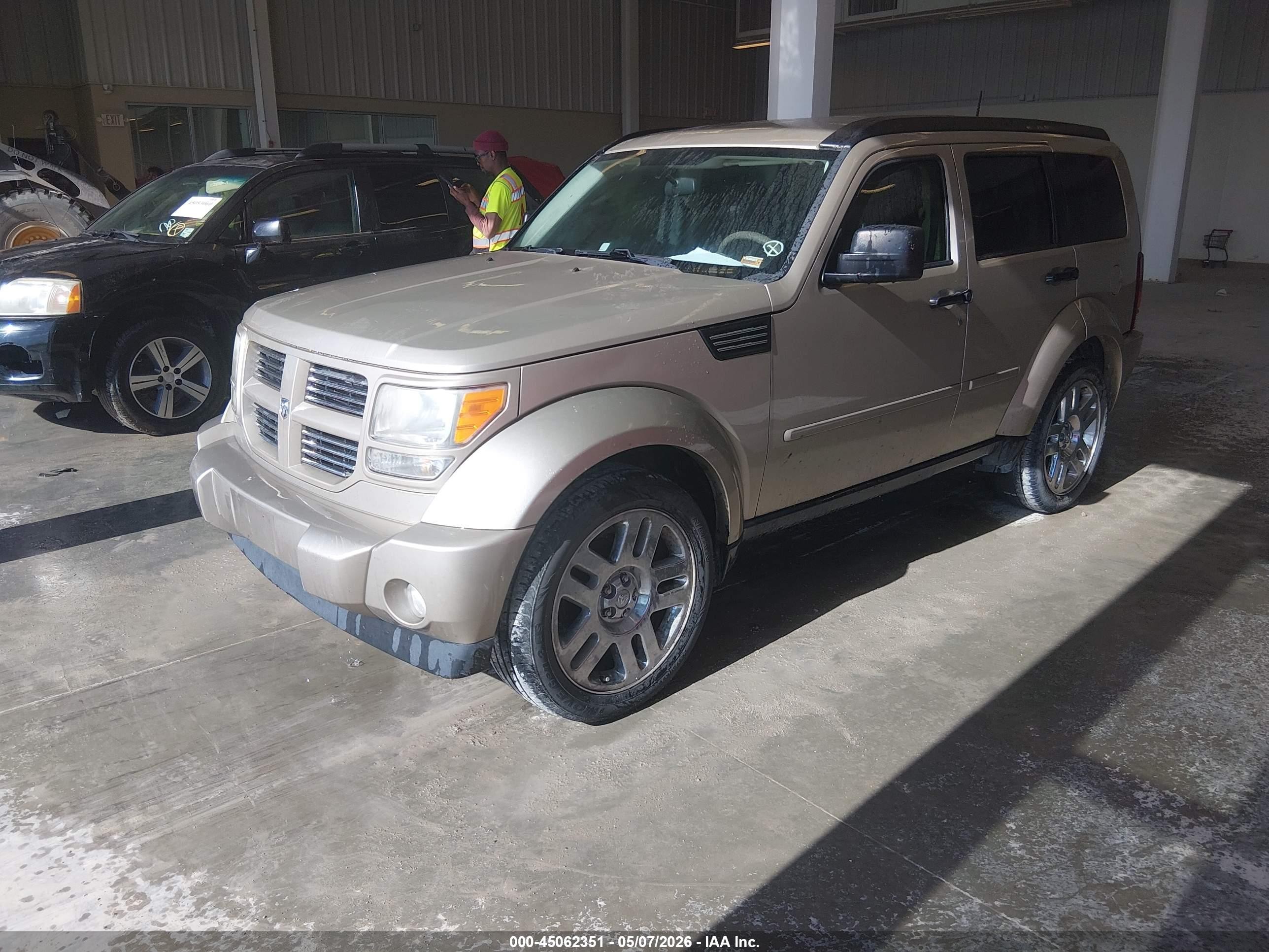 2010 Dodge Nitro Heat Gold vin: 1D4PT4GK9AW171884