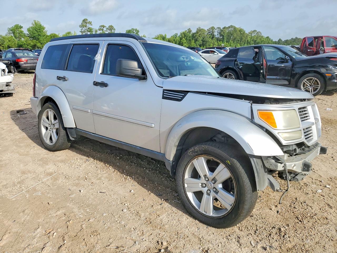 2011 Dodge Nitro Heat Silver vin: 1D4PT4GX5BW528975