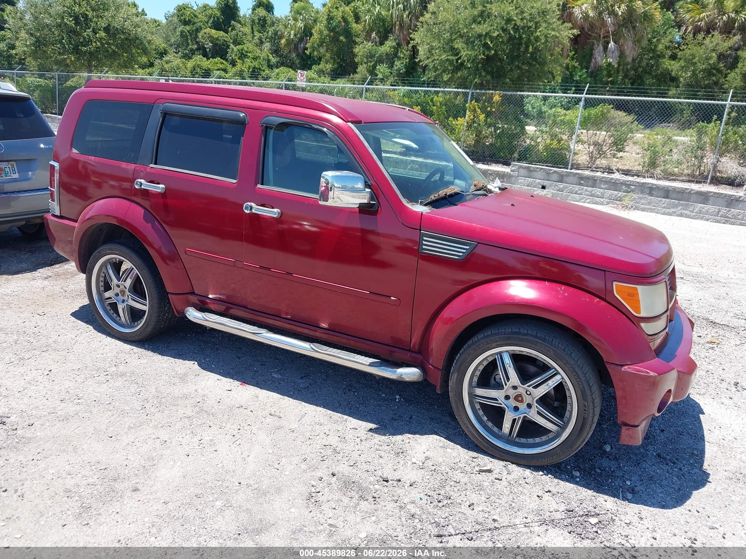2010 Dodge Nitro Sxt Burgundy vin: 1D4PT5GKXAW131917