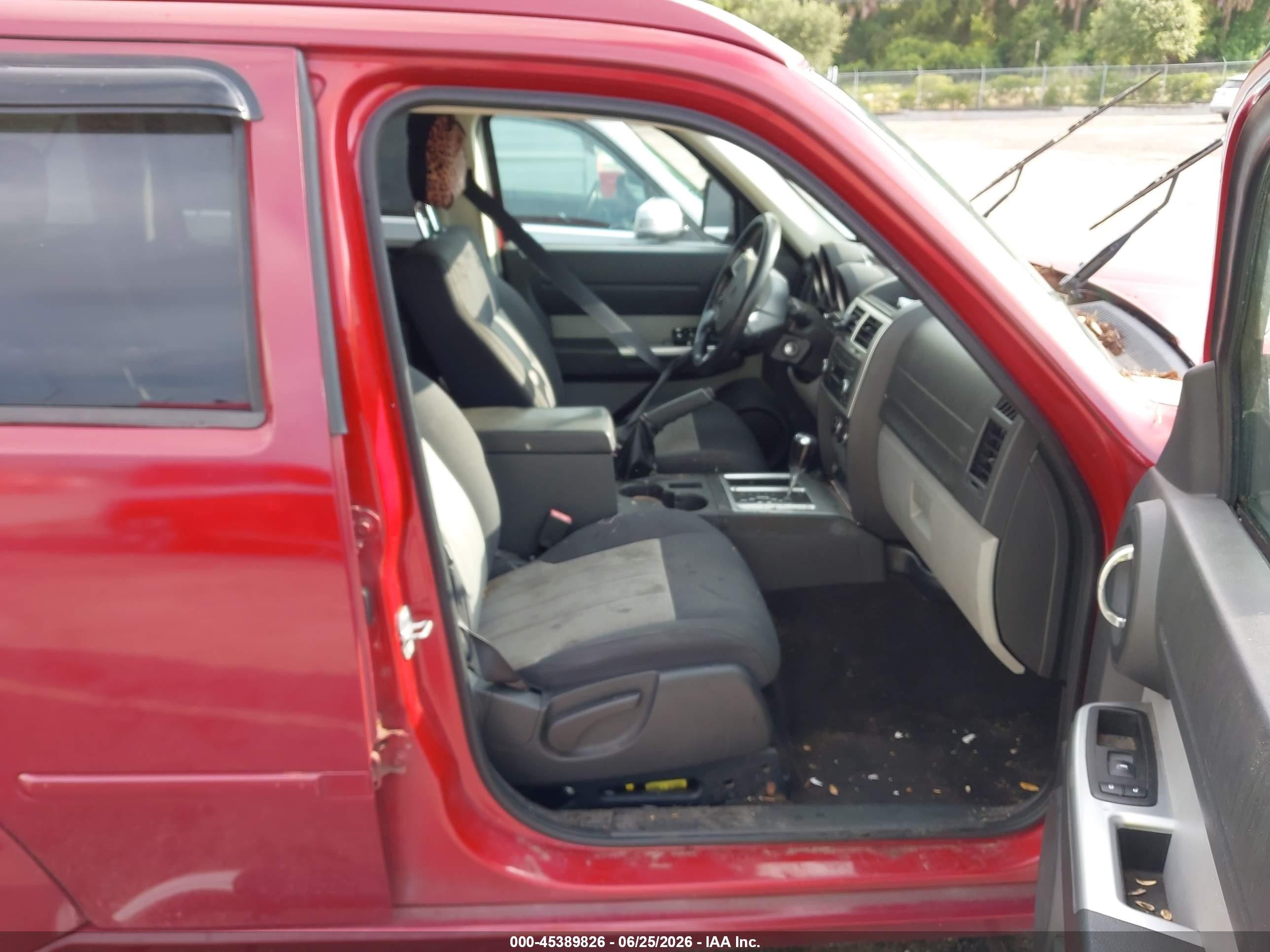 2010 Dodge Nitro Sxt Burgundy vin: 1D4PT5GKXAW131917