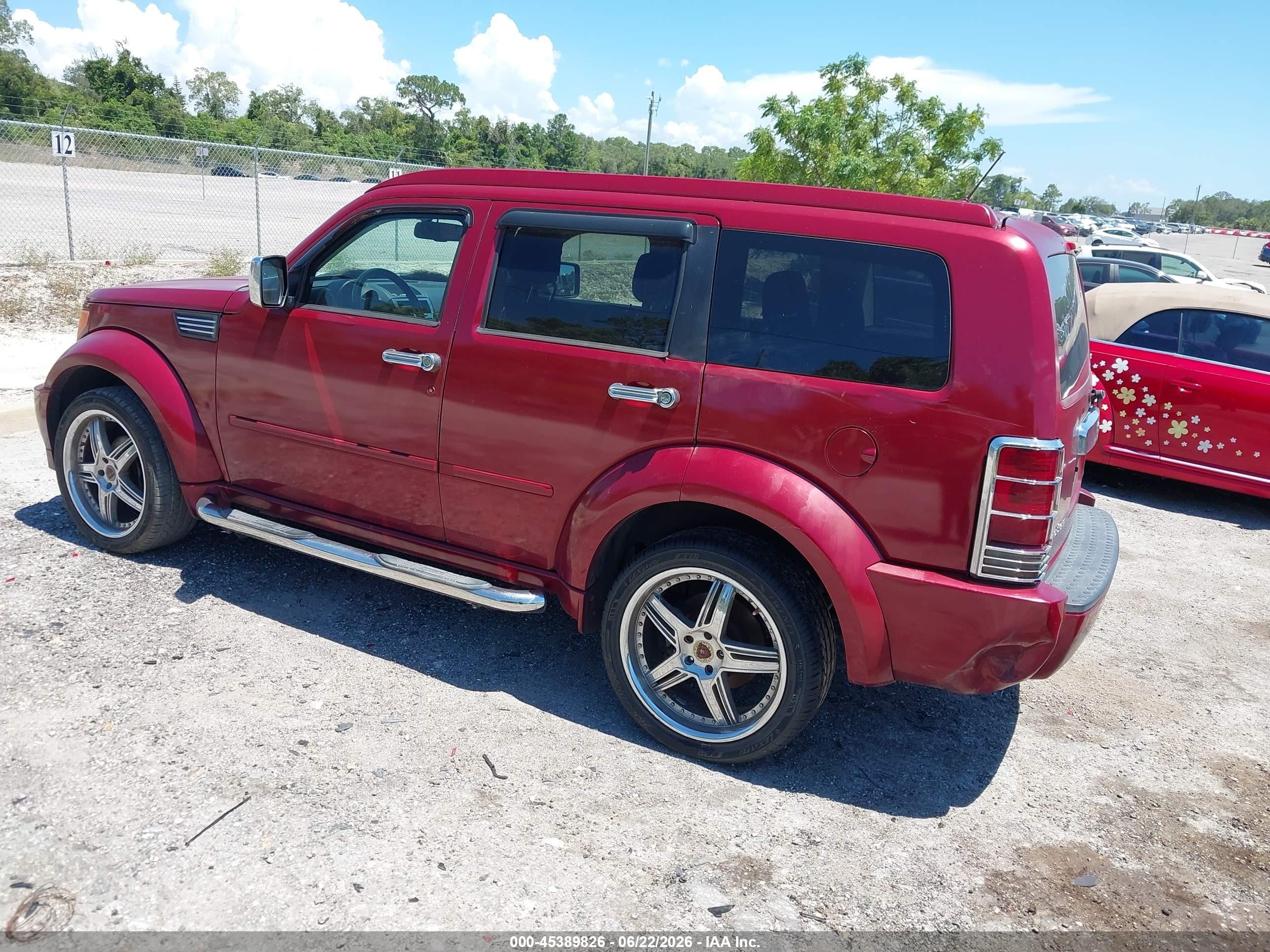 2010 Dodge Nitro Sxt Burgundy vin: 1D4PT5GKXAW131917
