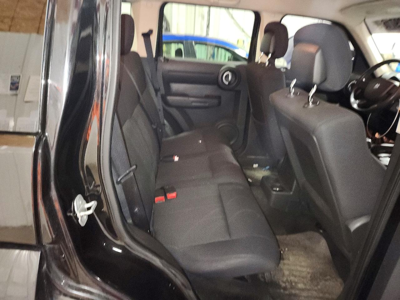 2011 Dodge Nitro Se Black vin: 1D4PU2GK3BW531010