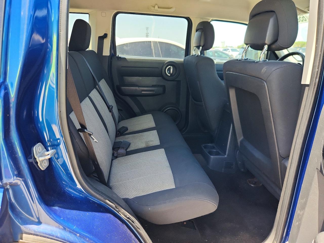 2010 Dodge Nitro Se Blue vin: 1D4PU2GK7AW113712
