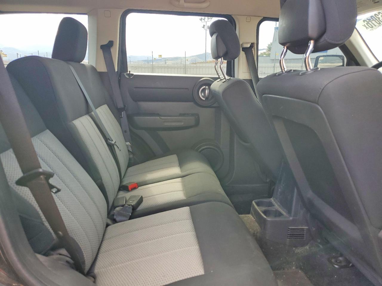2010 Dodge Nitro Se Black vin: 1D4PU2GKXAW124915