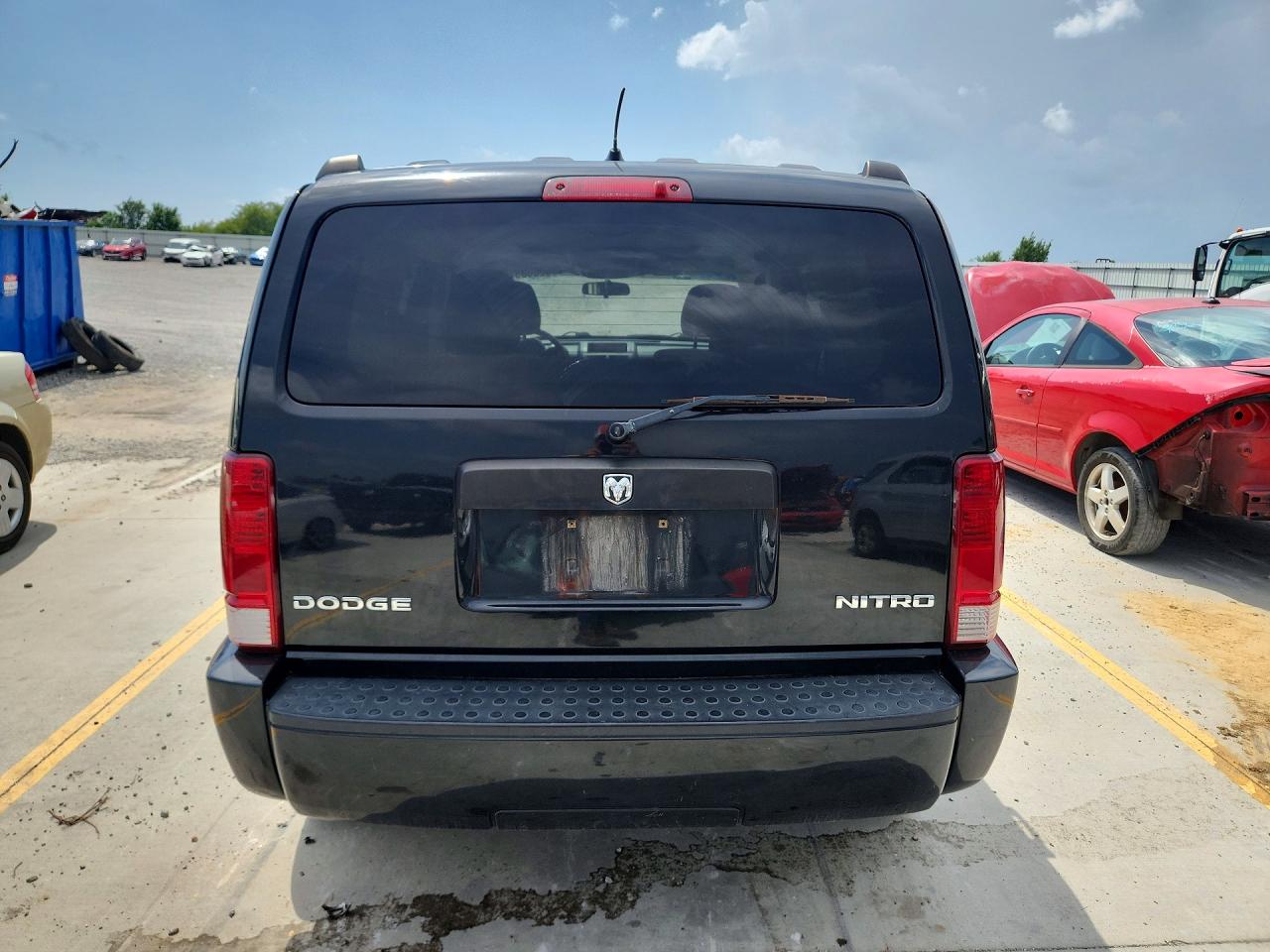 2011 Dodge Nitro Heat Black vin: 1D4PU4GK0BW598630