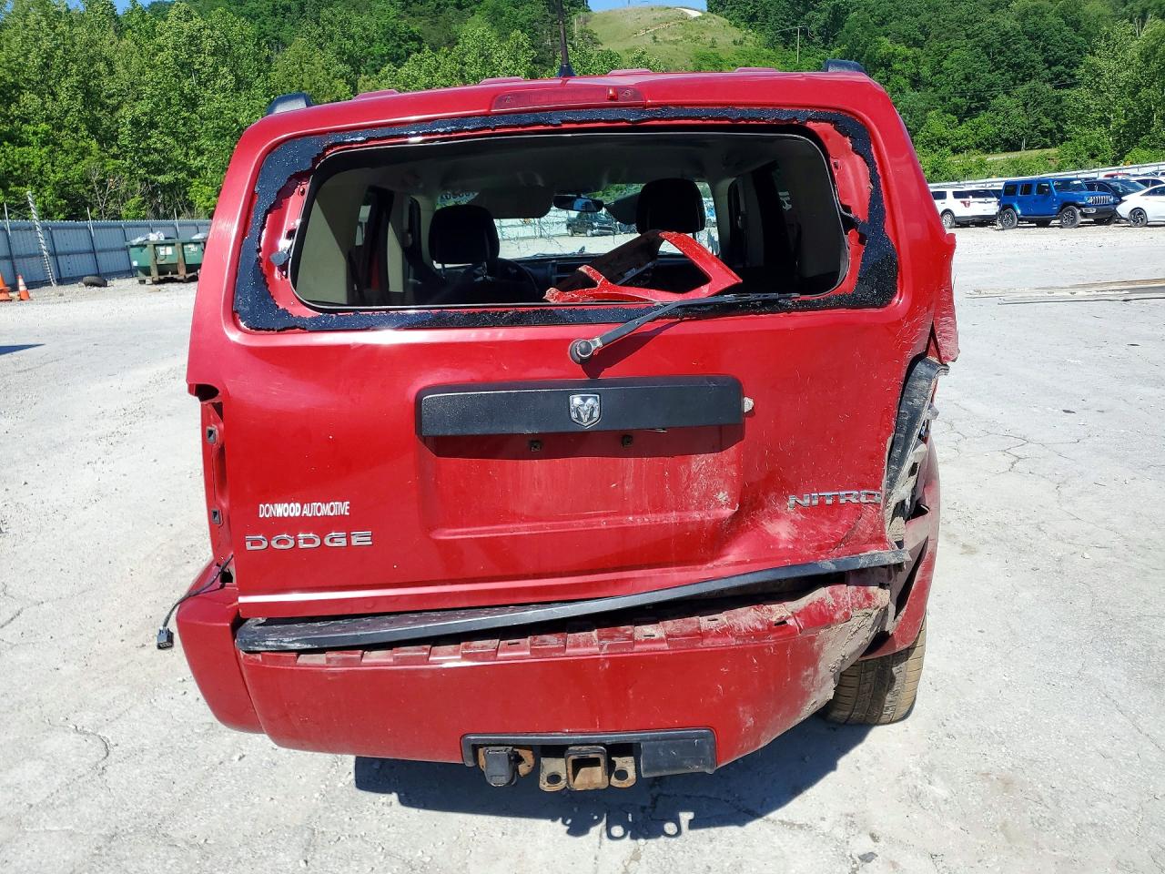 2011 Dodge Nitro Se Red vin: 1D4PU4GK0BW603406