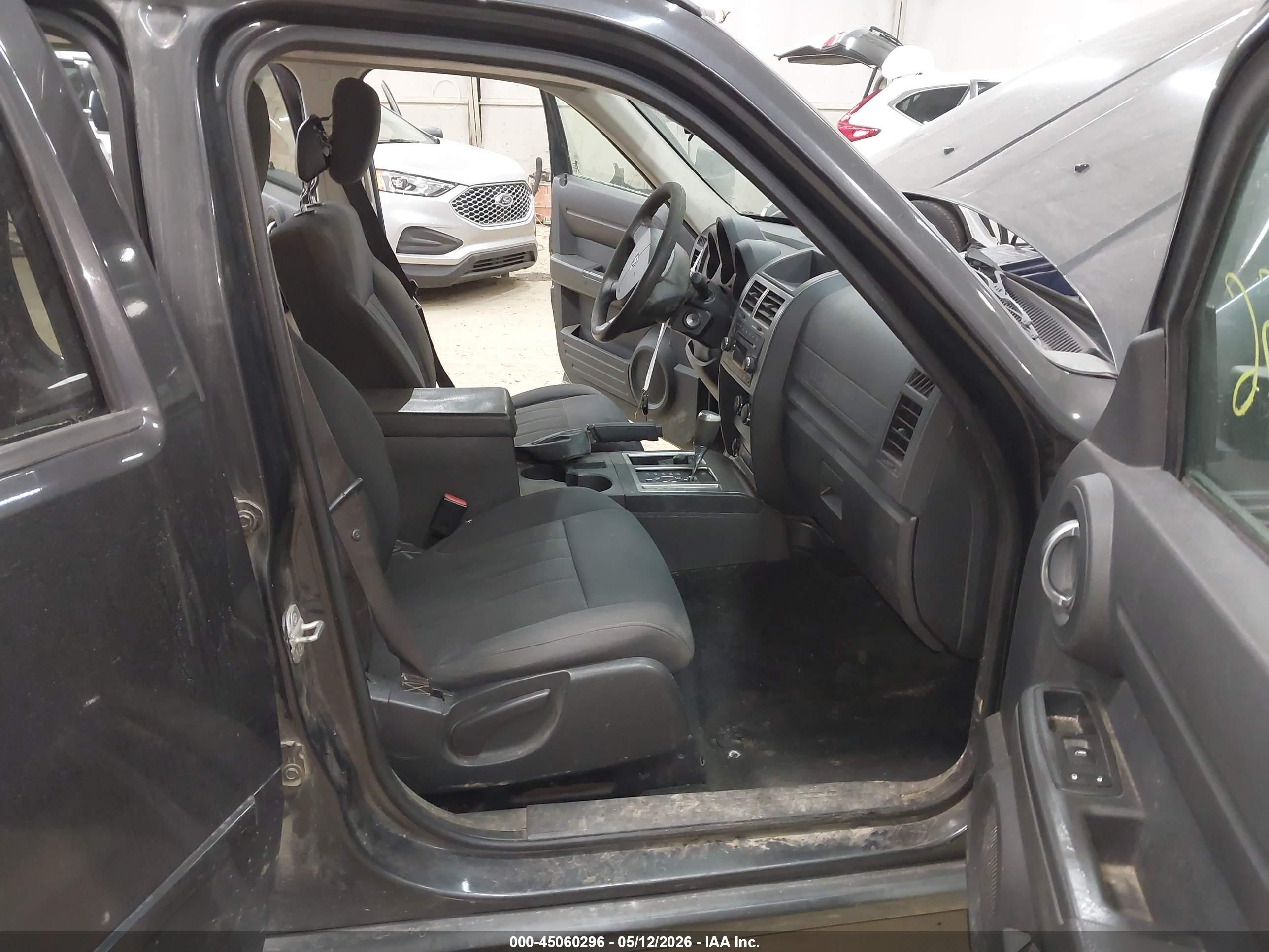 2011 Dodge Nitro Heat Black vin: 1D4PU4GK1BW590701