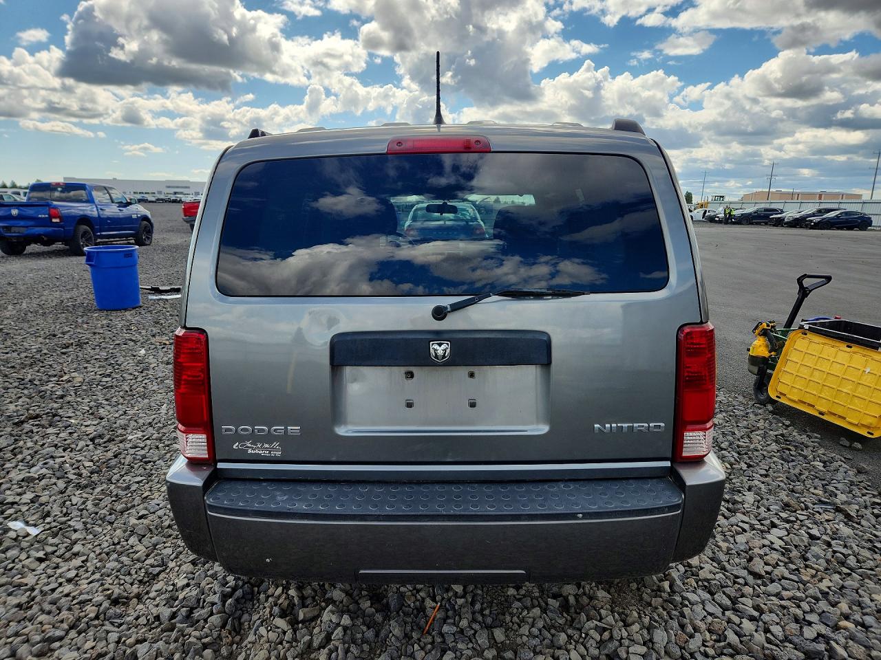 2011 Dodge Nitro Heat Gray vin: 1D4PU4GK2BW604508