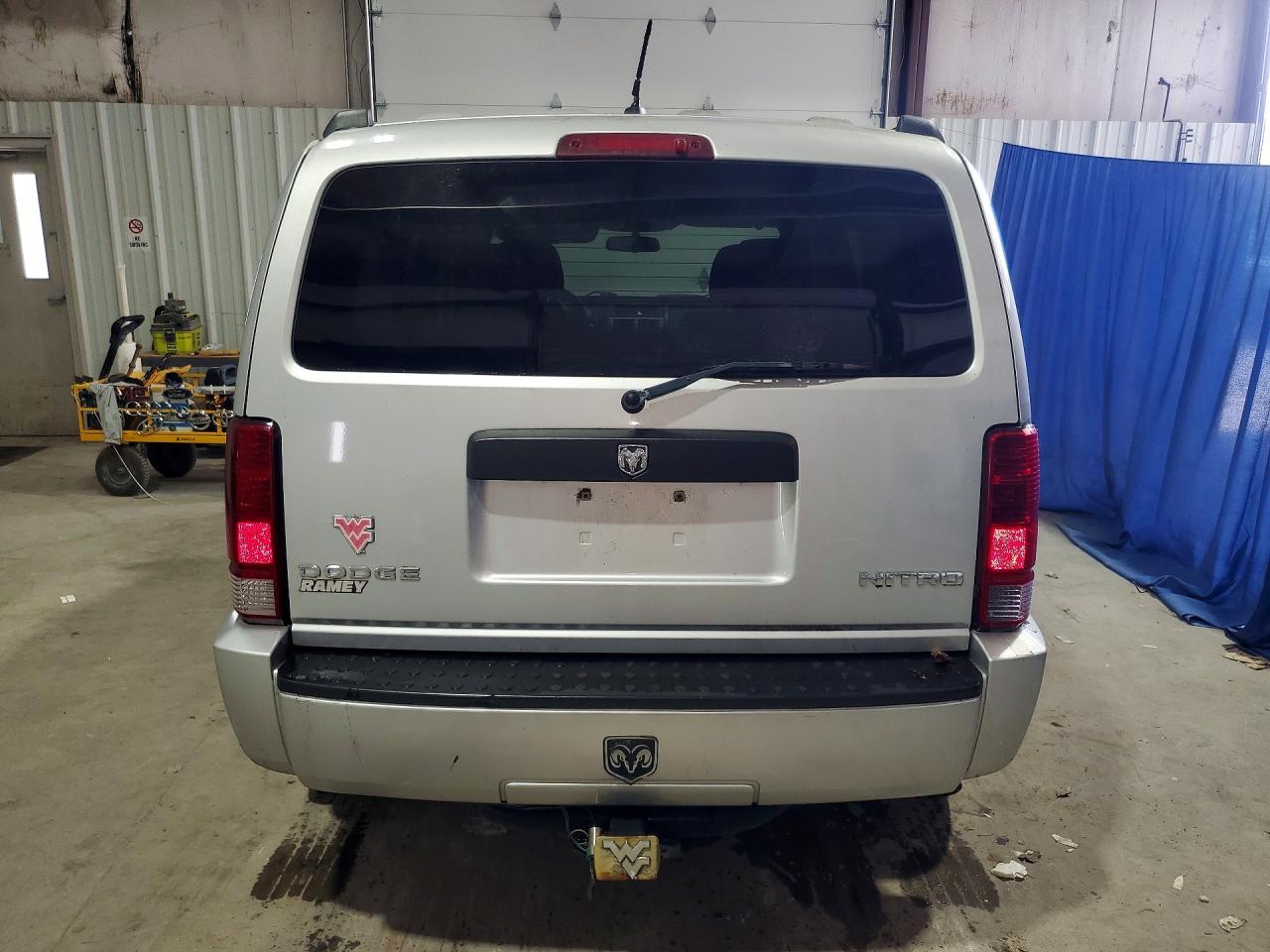 2010 Dodge Nitro Heat Silver vin: 1D4PU4GK3AW174700