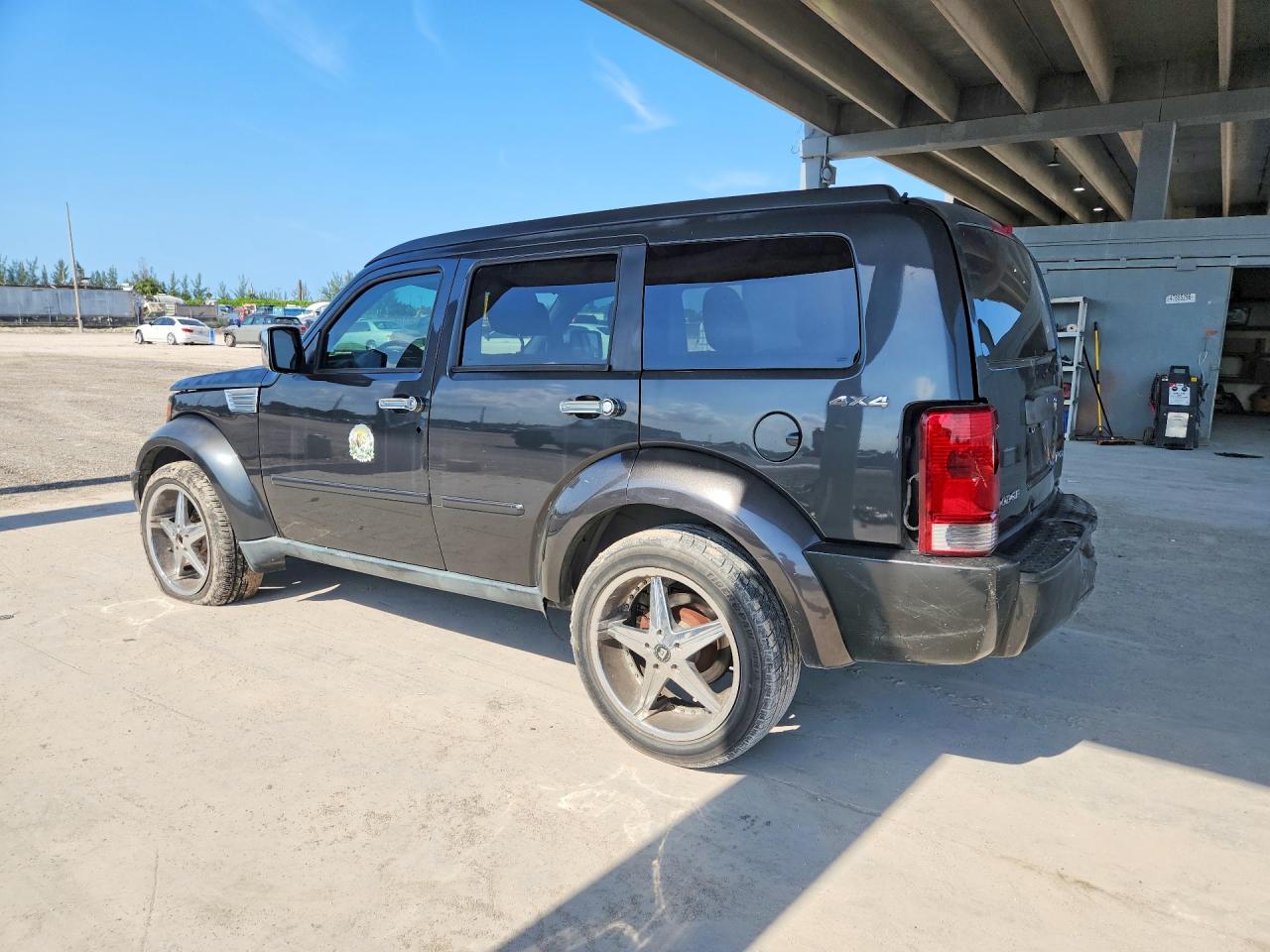 2011 Ford Nitro Black vin: 1D4PU4GK4BW590627