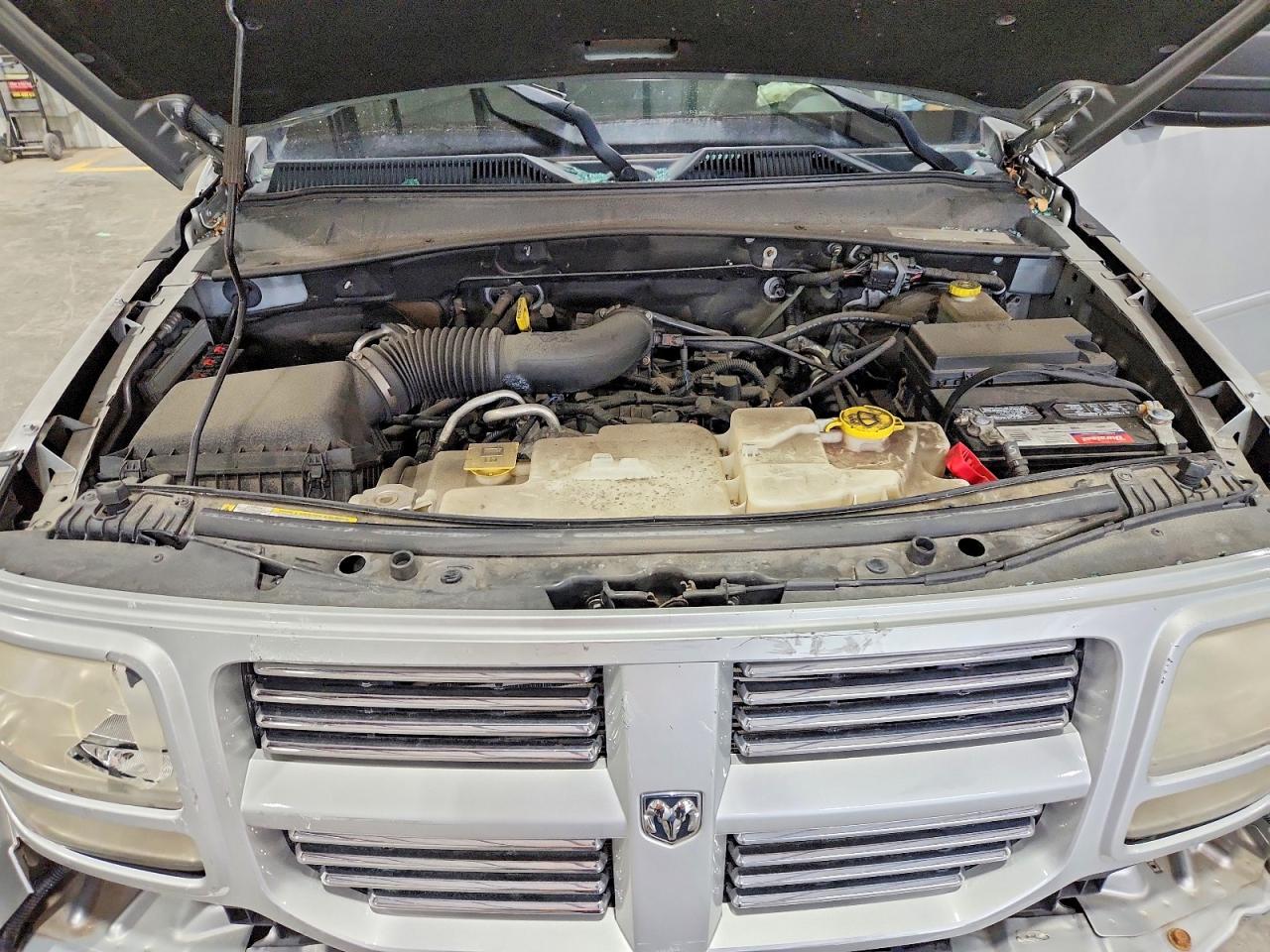 2011 Dodge Nitro Heat Silver vin: 1D4PU4GK4BW606051