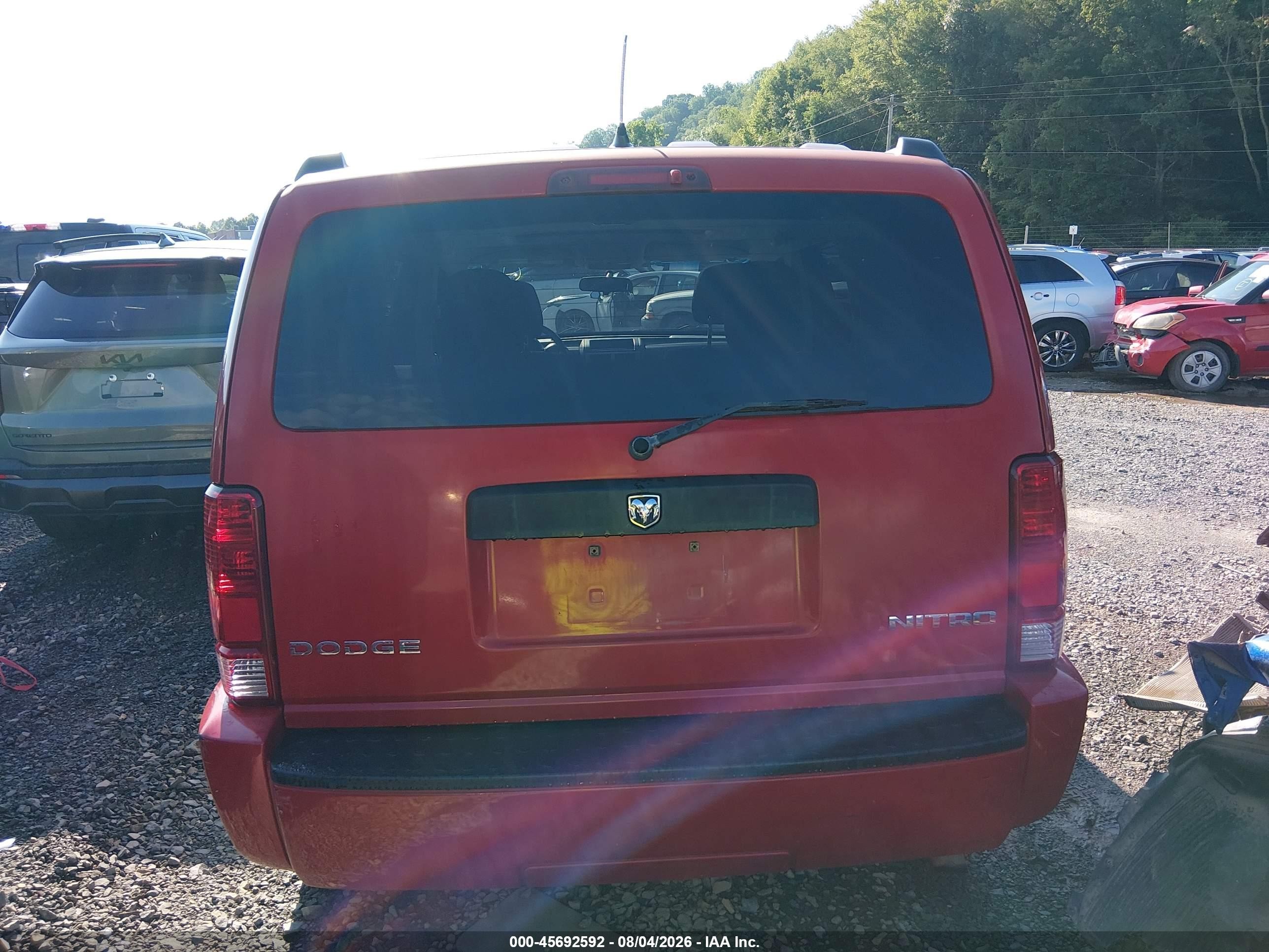 2011 Dodge Nitro Heat Red vin: 1D4PU4GK7BW603368