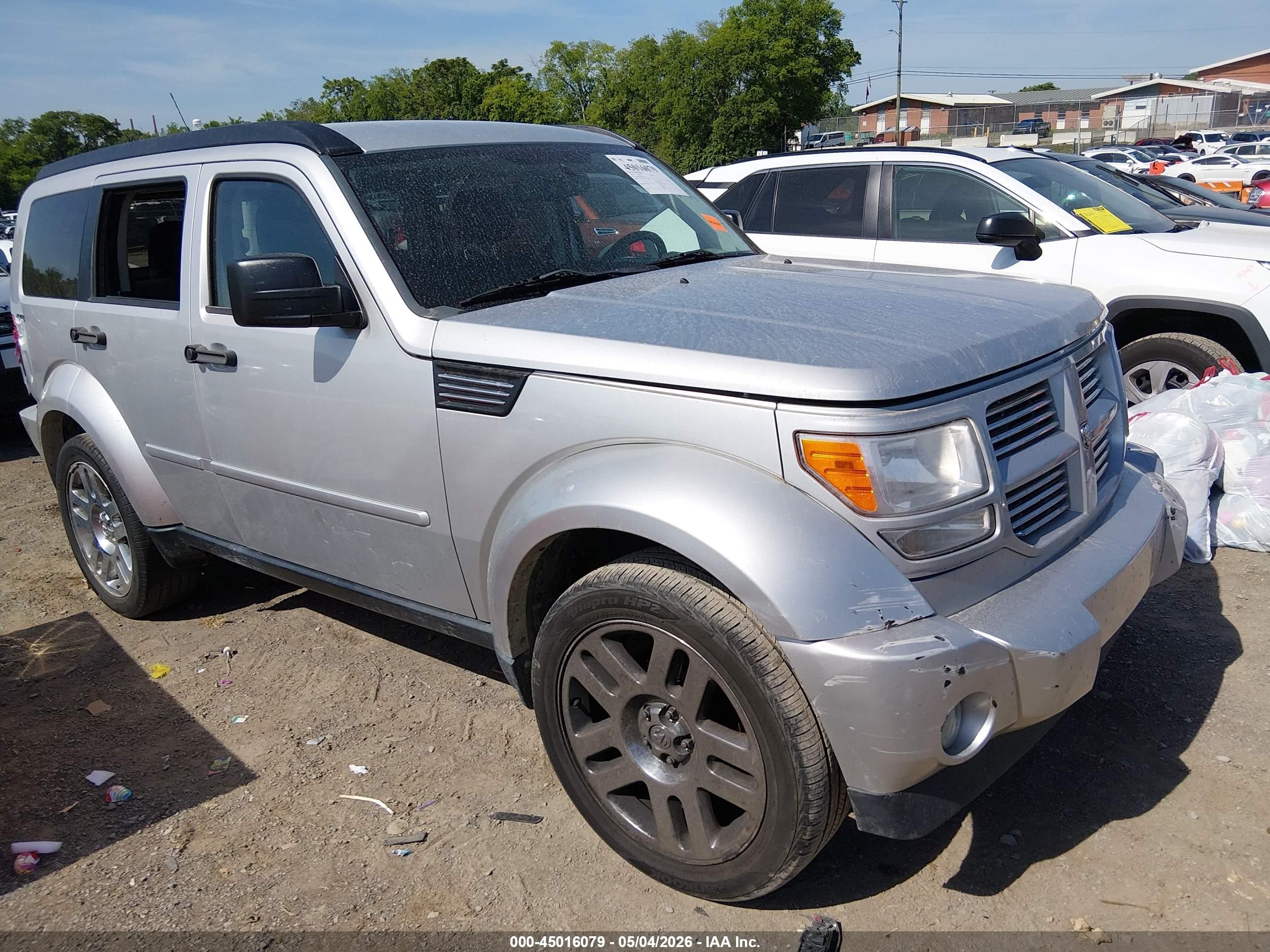 2011 Dodge Nitro Heat Silver vin: 1D4PU4GX2BW501200
