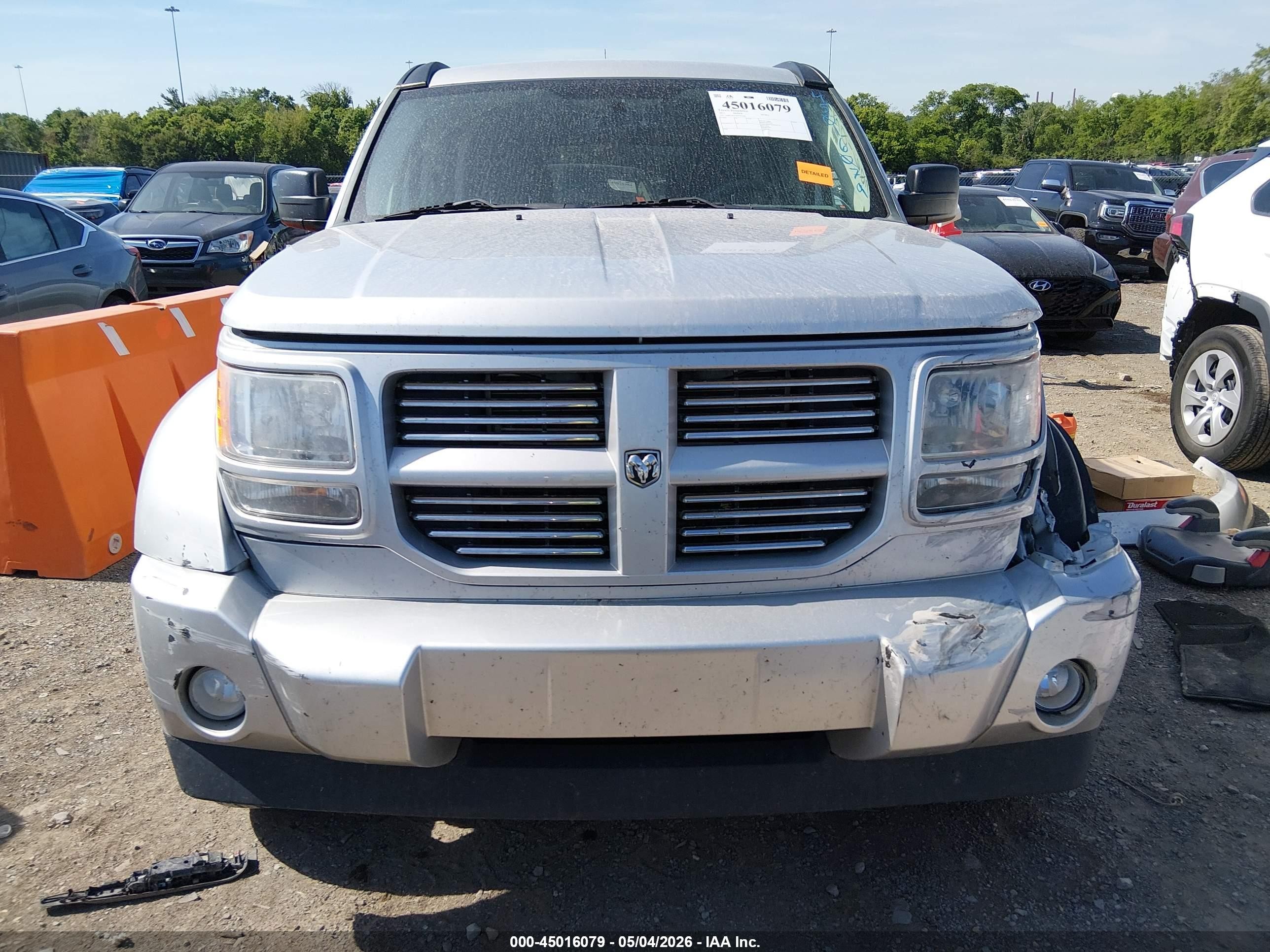 2011 Dodge Nitro Heat Silver vin: 1D4PU4GX2BW501200