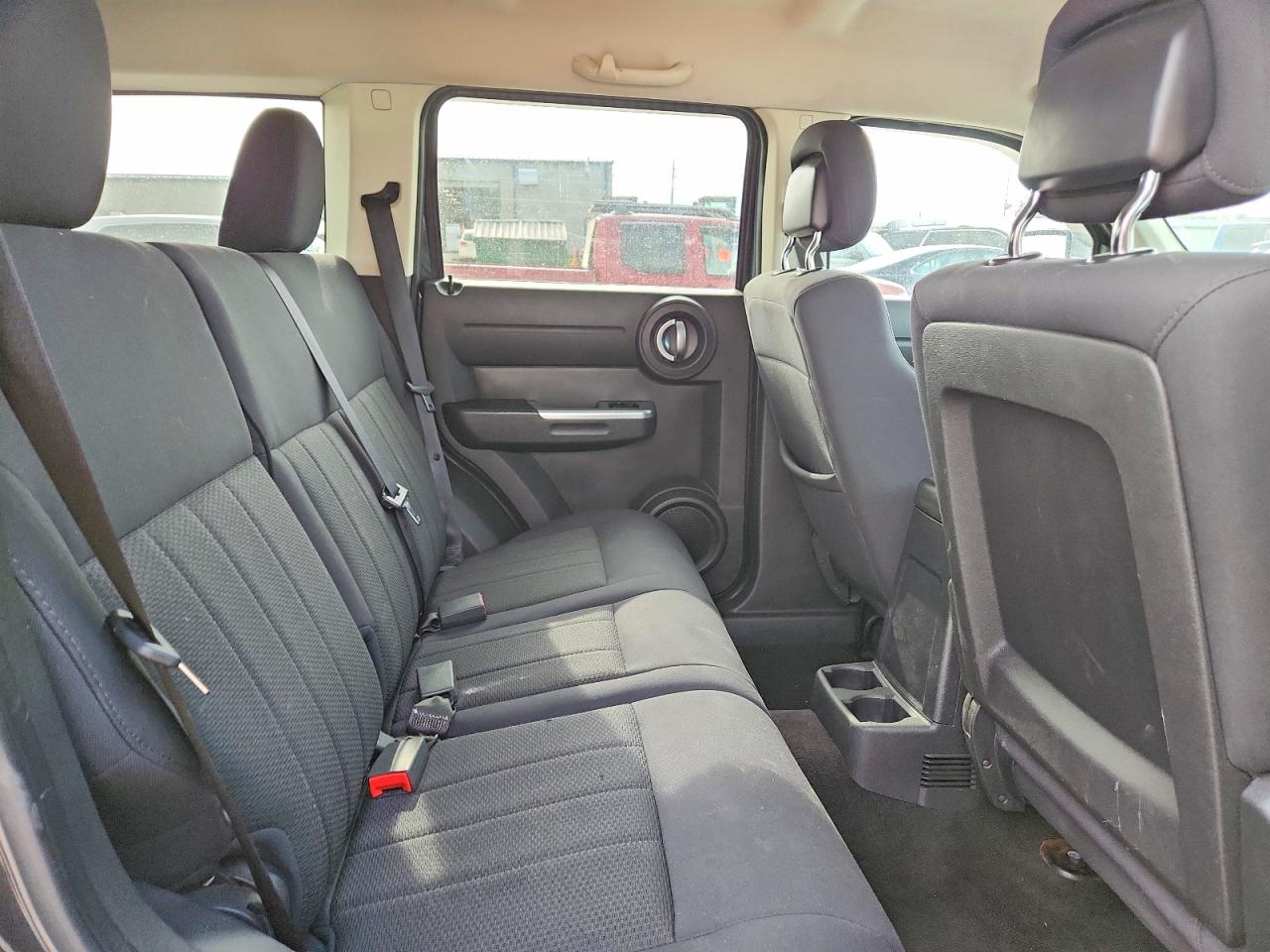 2011 Dodge Nitro Sxt Black vin: 1D4PU5GK3BW564977