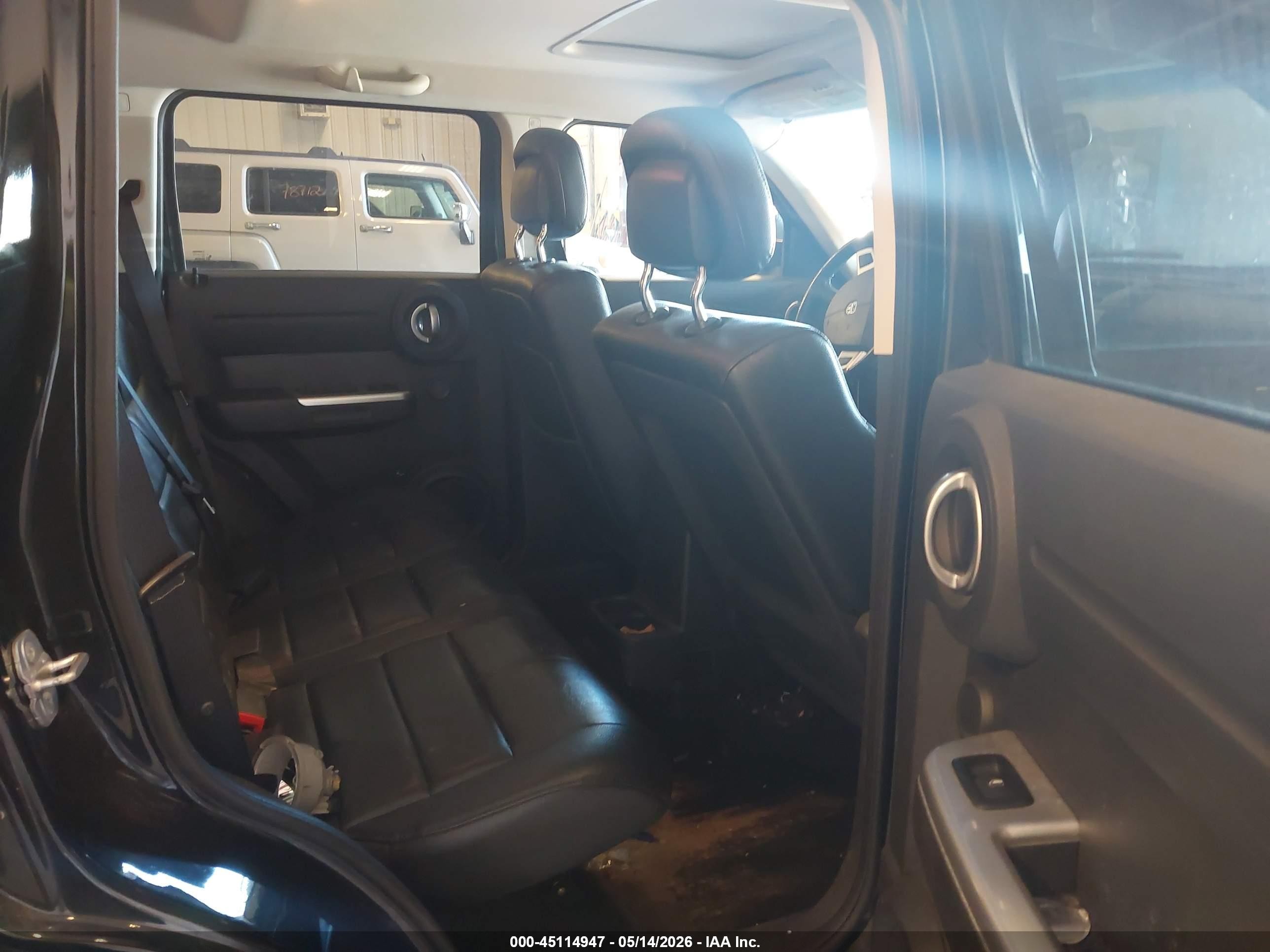 2011 Dodge Nitro Sxt Black vin: 1D4PU5GK5BW568464