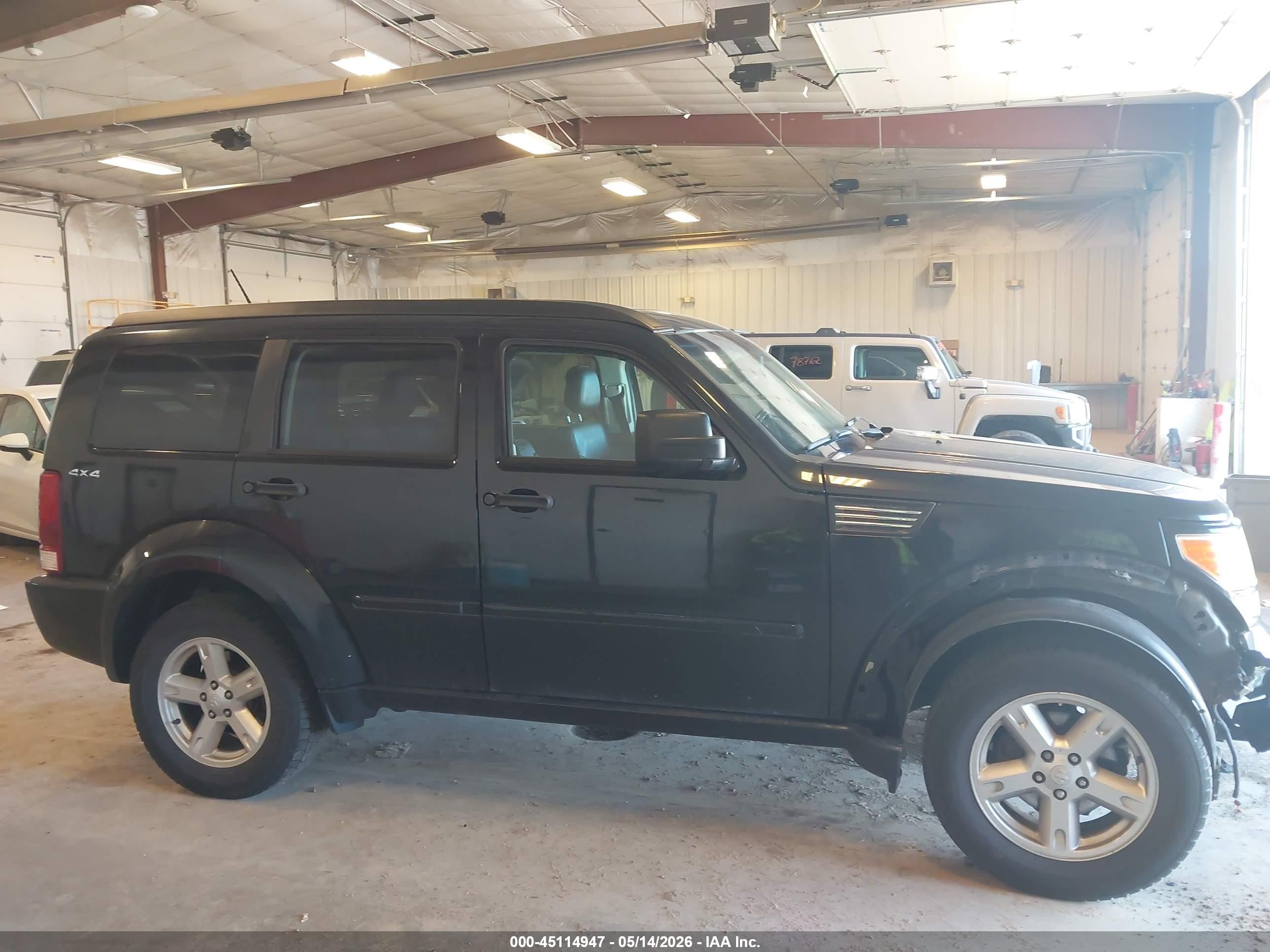 2011 Dodge Nitro Sxt Black vin: 1D4PU5GK5BW568464