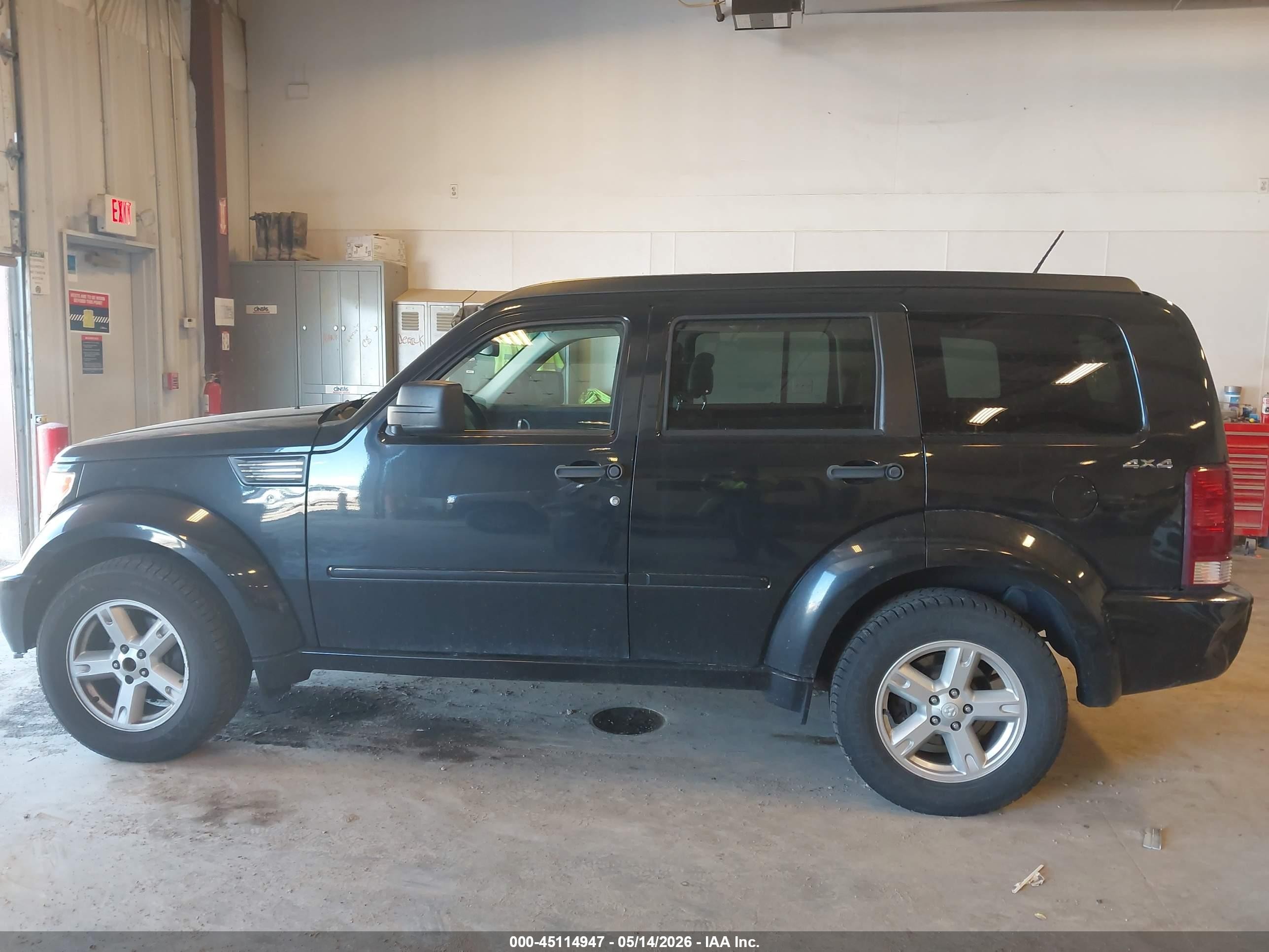 2011 Dodge Nitro Sxt Black vin: 1D4PU5GK5BW568464