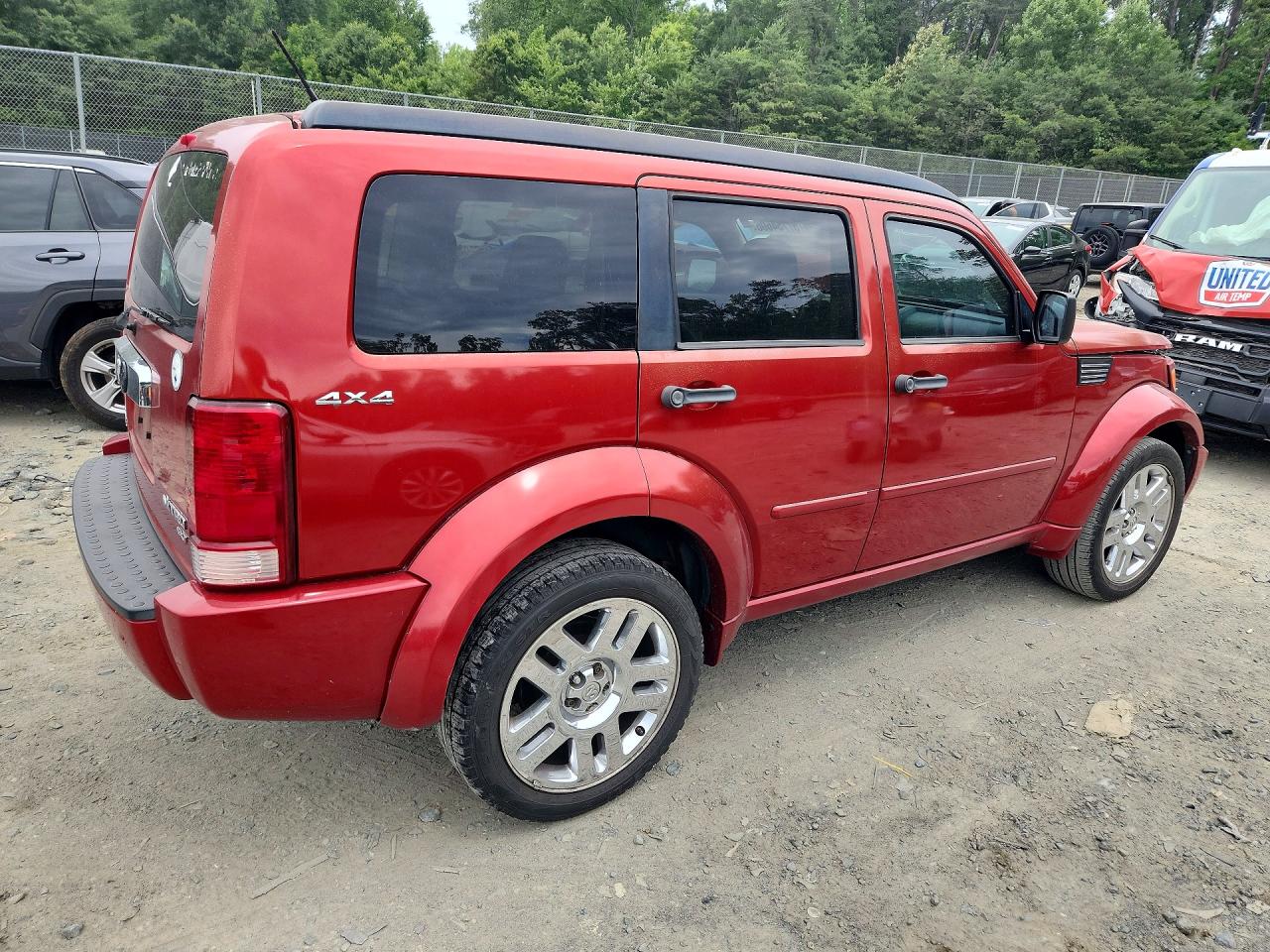 2010 Dodge Nitro Sxt Red vin: 1D4PU5GK6AW127179