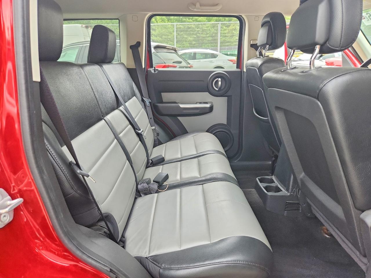 2010 Dodge Nitro Sxt Red vin: 1D4PU5GK6AW127179