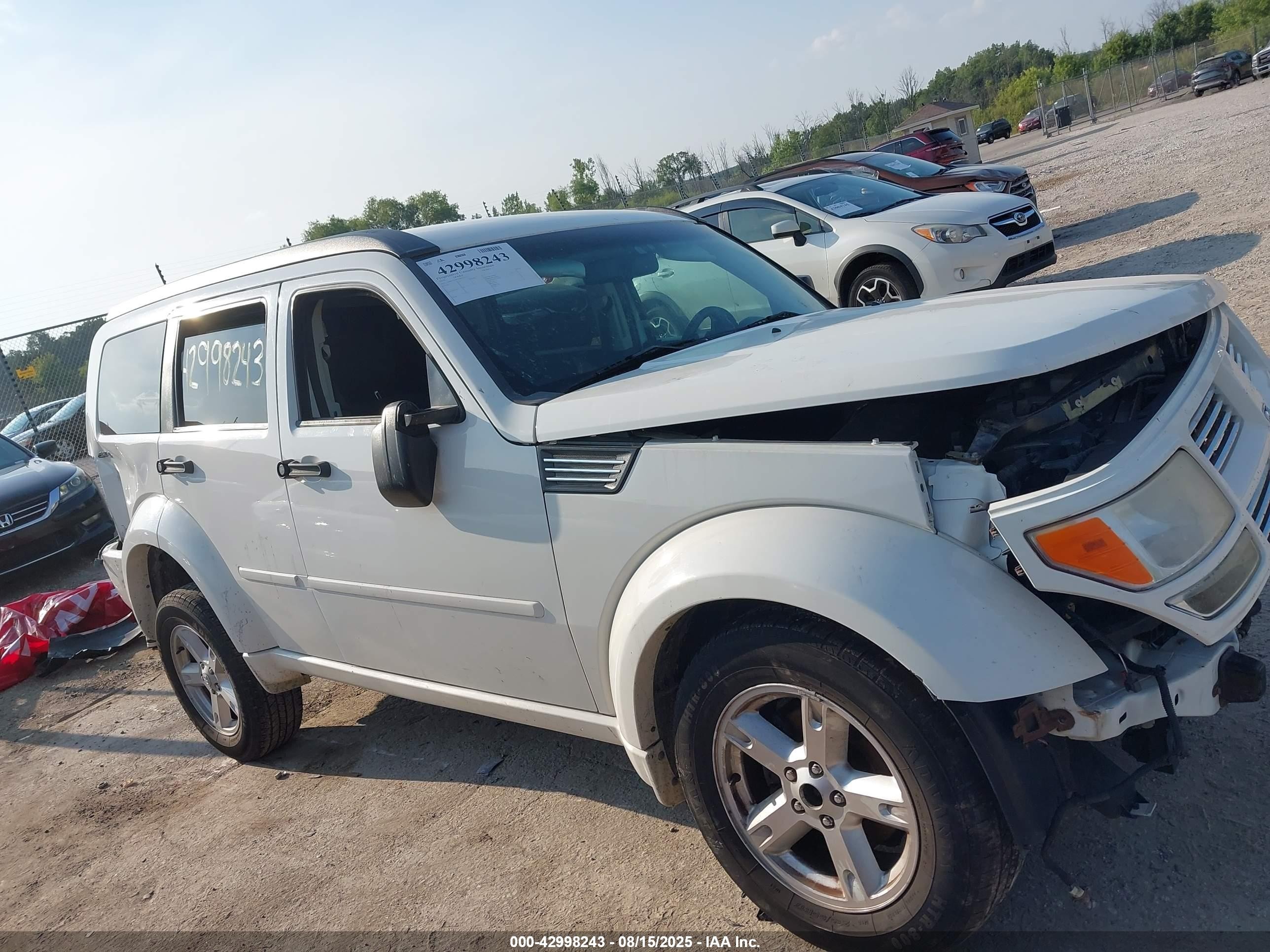 2010 Dodge Nitro Sxt Белый vin: 1D4PU5GK7AW141155