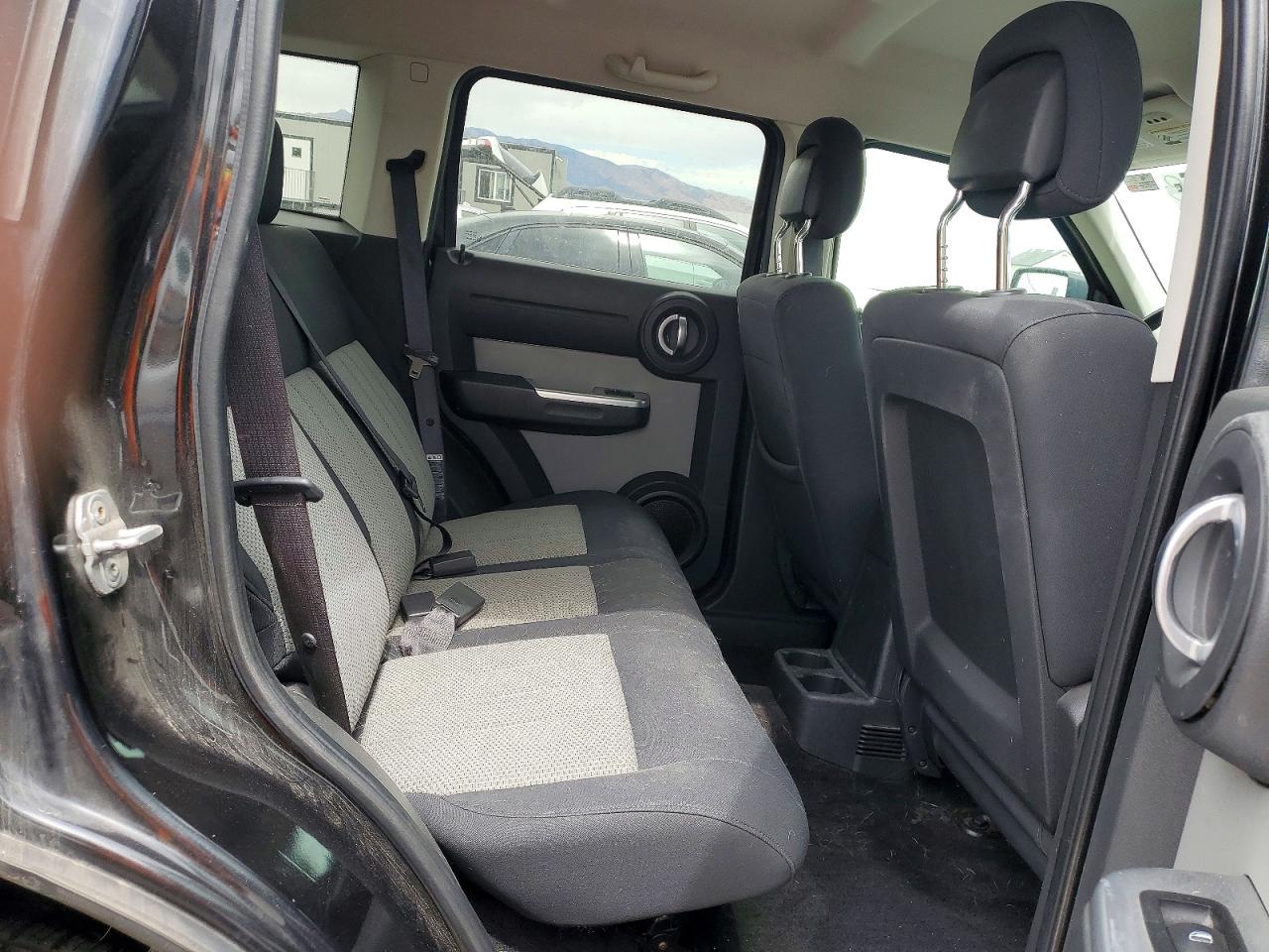 2010 Dodge Nitro Sxt Black vin: 1D4PU5GK7AW158098