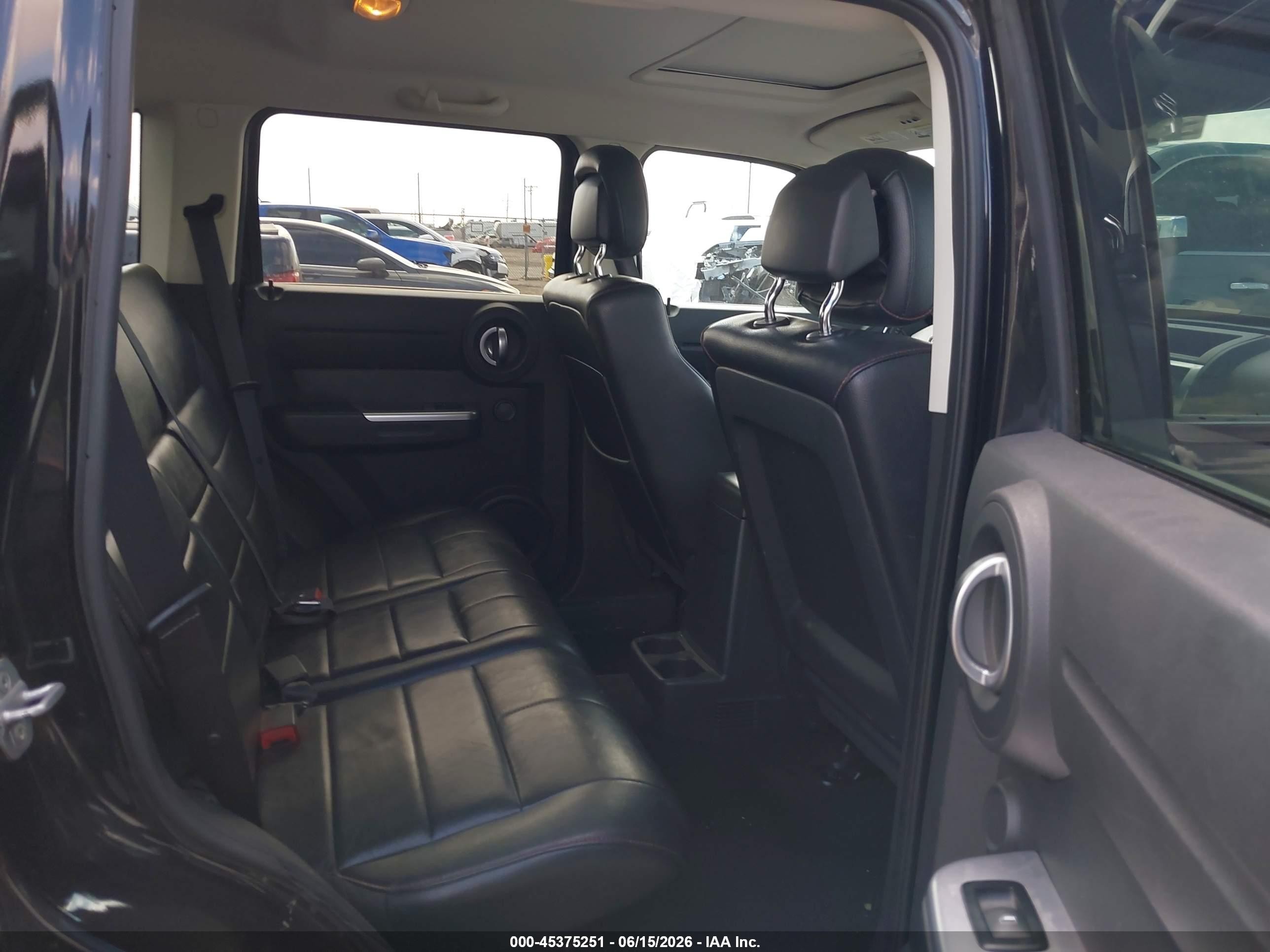 2011 Dodge Nitro Shock Black vin: 1D4PU7GX3BW553128