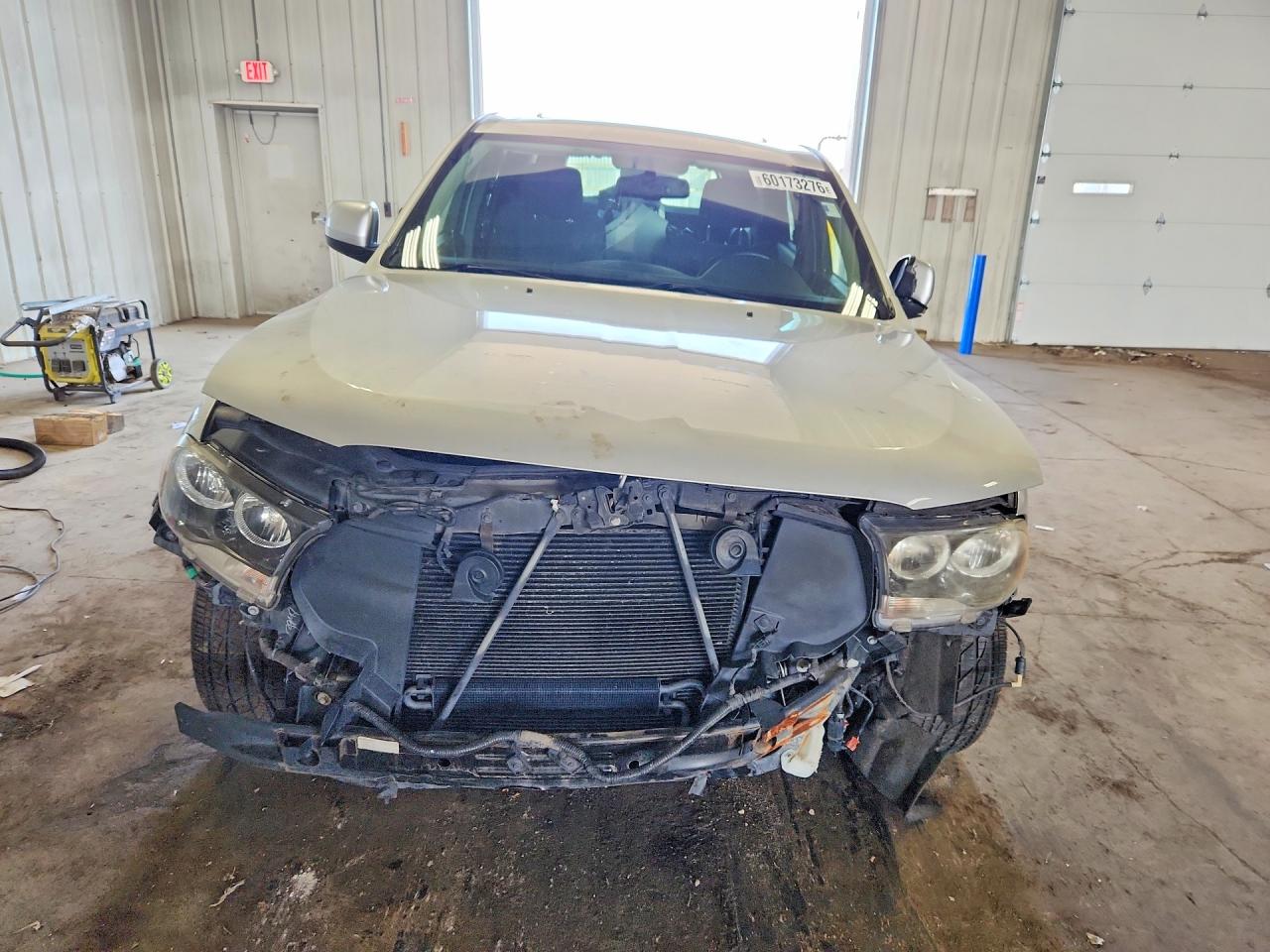 2011 Dodge Durango Heat Серебряный vin: 1D4RD3GG6BC687179