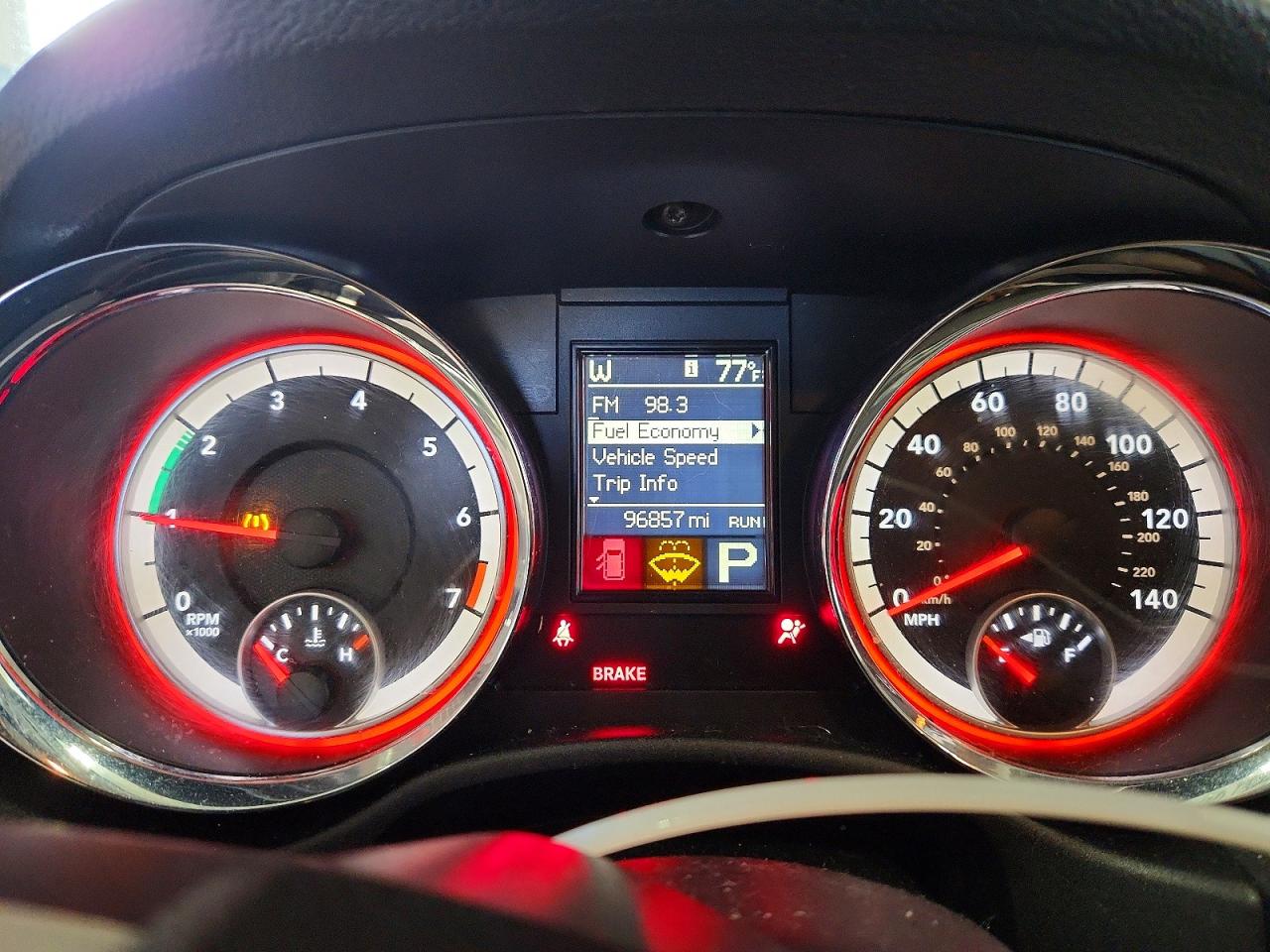 2011 Dodge Durango Heat Серебряный vin: 1D4RD3GG6BC687179