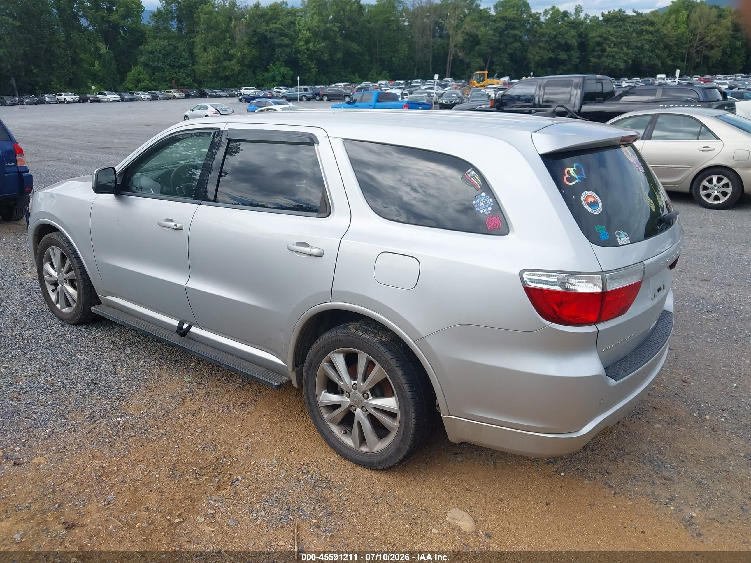 2011 Dodge Durango Heat Silver vin: 1D4RD3GG7BC687675