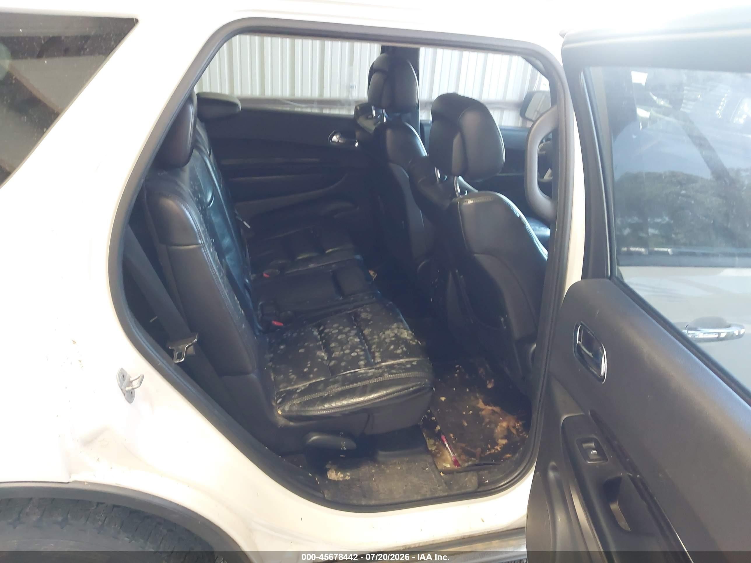 2011 Dodge Durango Crew White vin: 1D4RD4GG2BC598490
