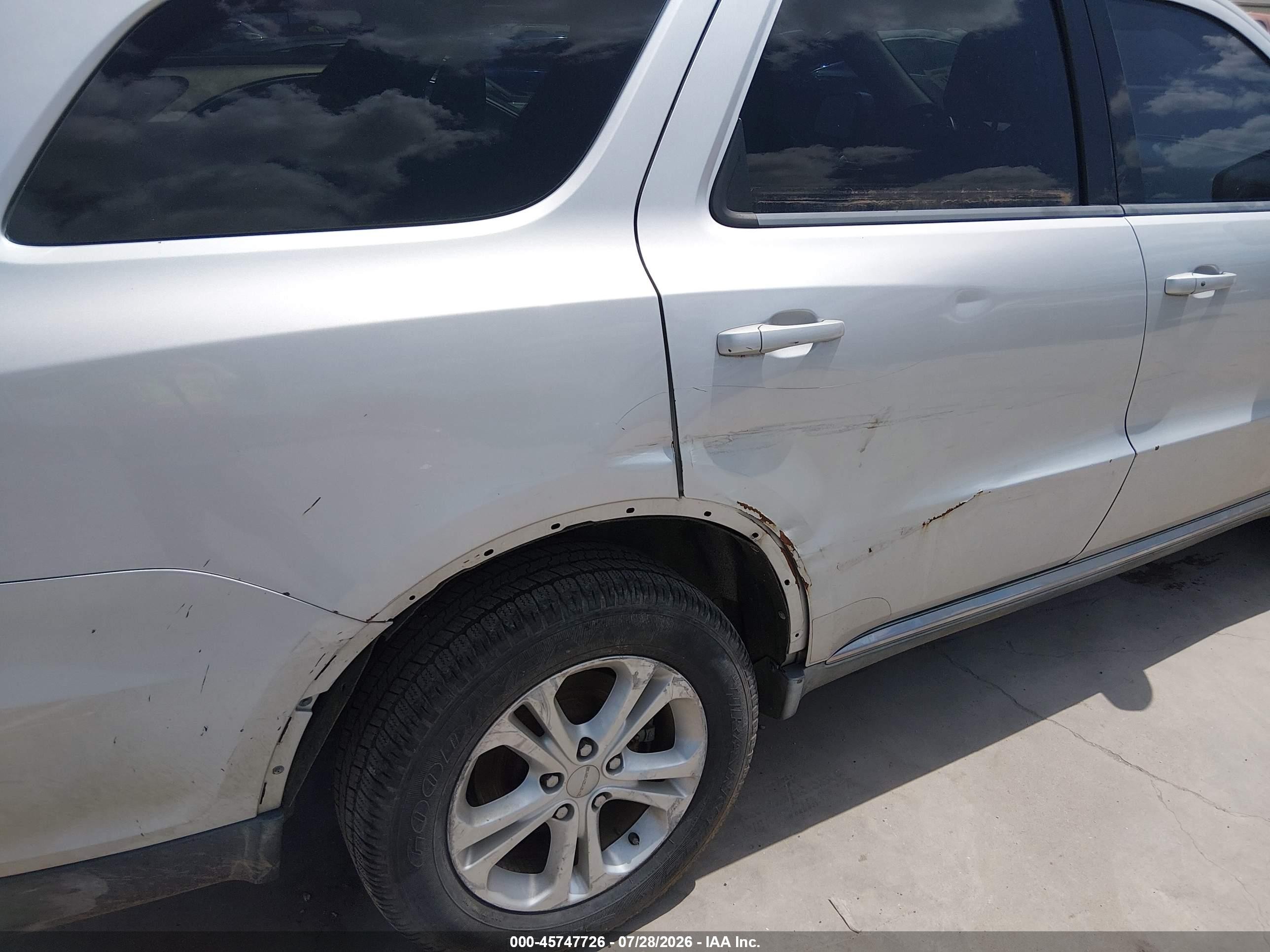 2011 Dodge Durango Crew Silver vin: 1D4RD4GG6BC720252