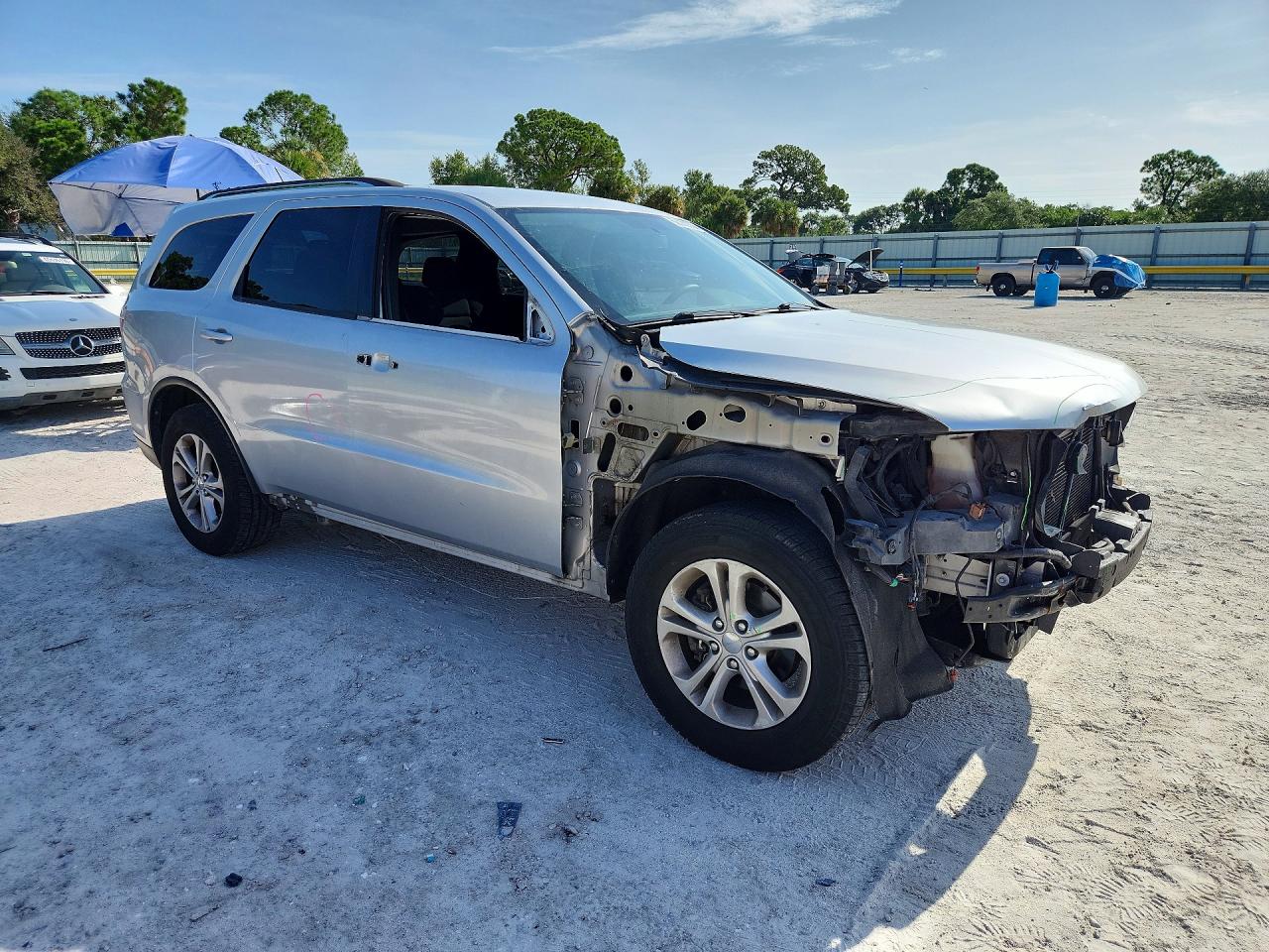 2011 Dodge Durango Crew Silver vin: 1D4RD4GG7BC732135