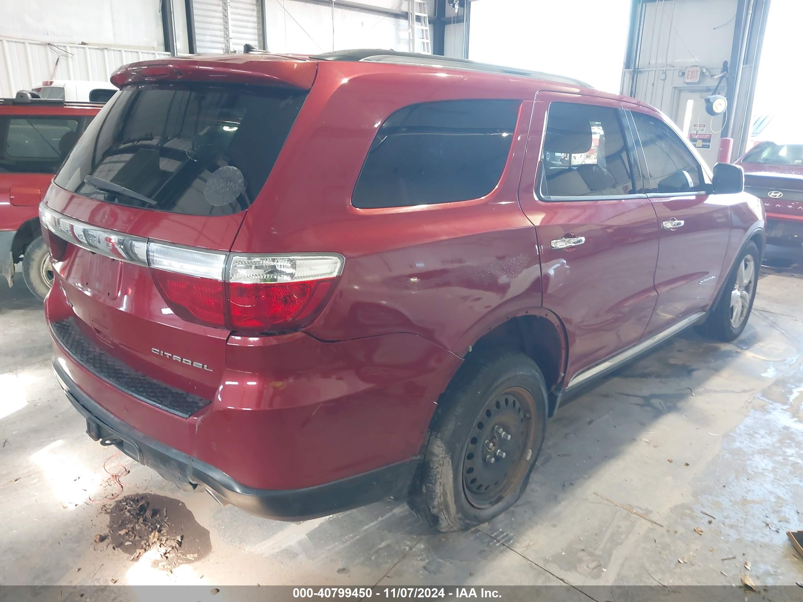 2011 Dodge Durango Citadel Red vin: 1D4RD5GG6BC613627
