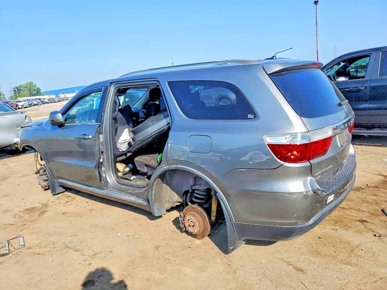 2011 Dodge Durango Express Silver vin: 1D4RE2GG2BC733744
