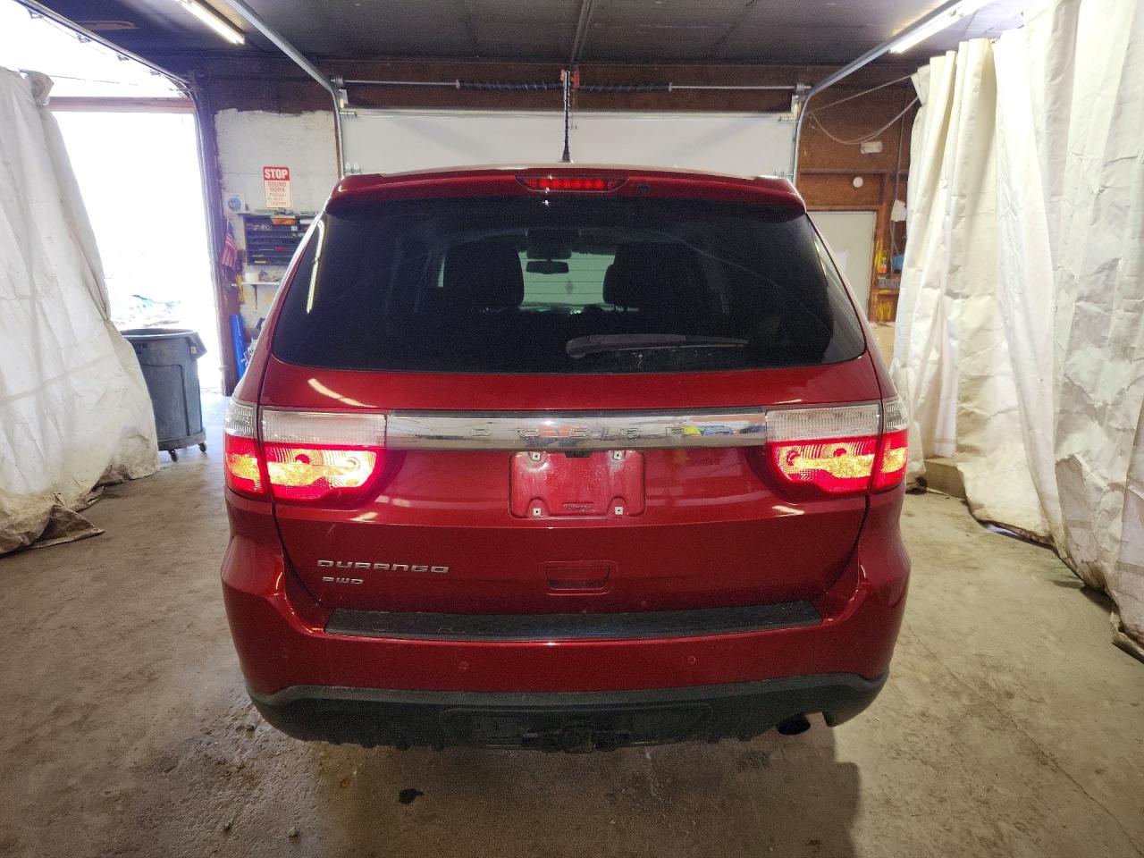 2011 Dodge Durango Express Red vin: 1D4RE2GG4BC616098