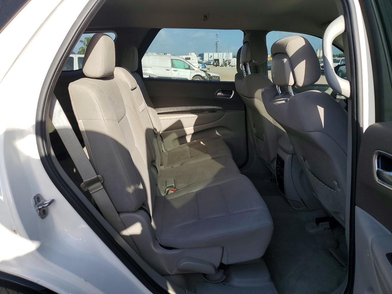 2011 Dodge Durango Express White vin: 1D4RE2GG4BC635508