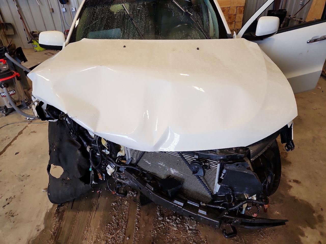 2011 Dodge Durango Express White vin: 1D4RE2GG6BC624221