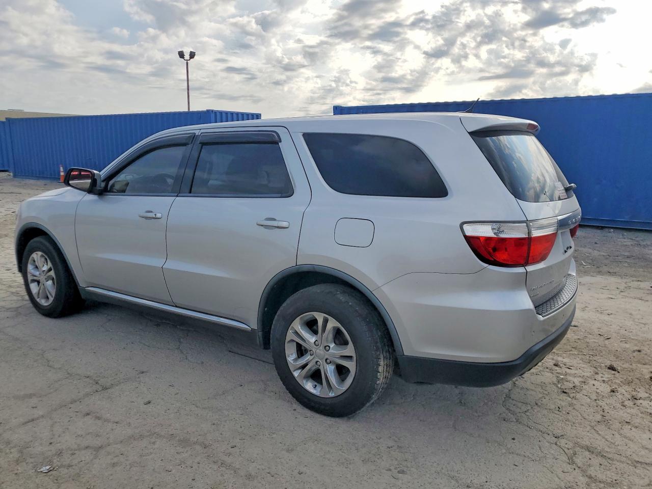 2011 Dodge Durango Express Silver vin: 1D4RE2GG7BC684850