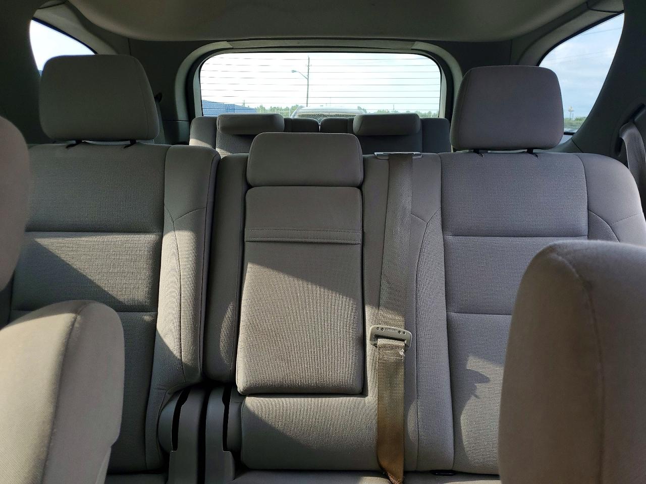 2011 Dodge Durango Express Silver vin: 1D4RE2GG7BC684850