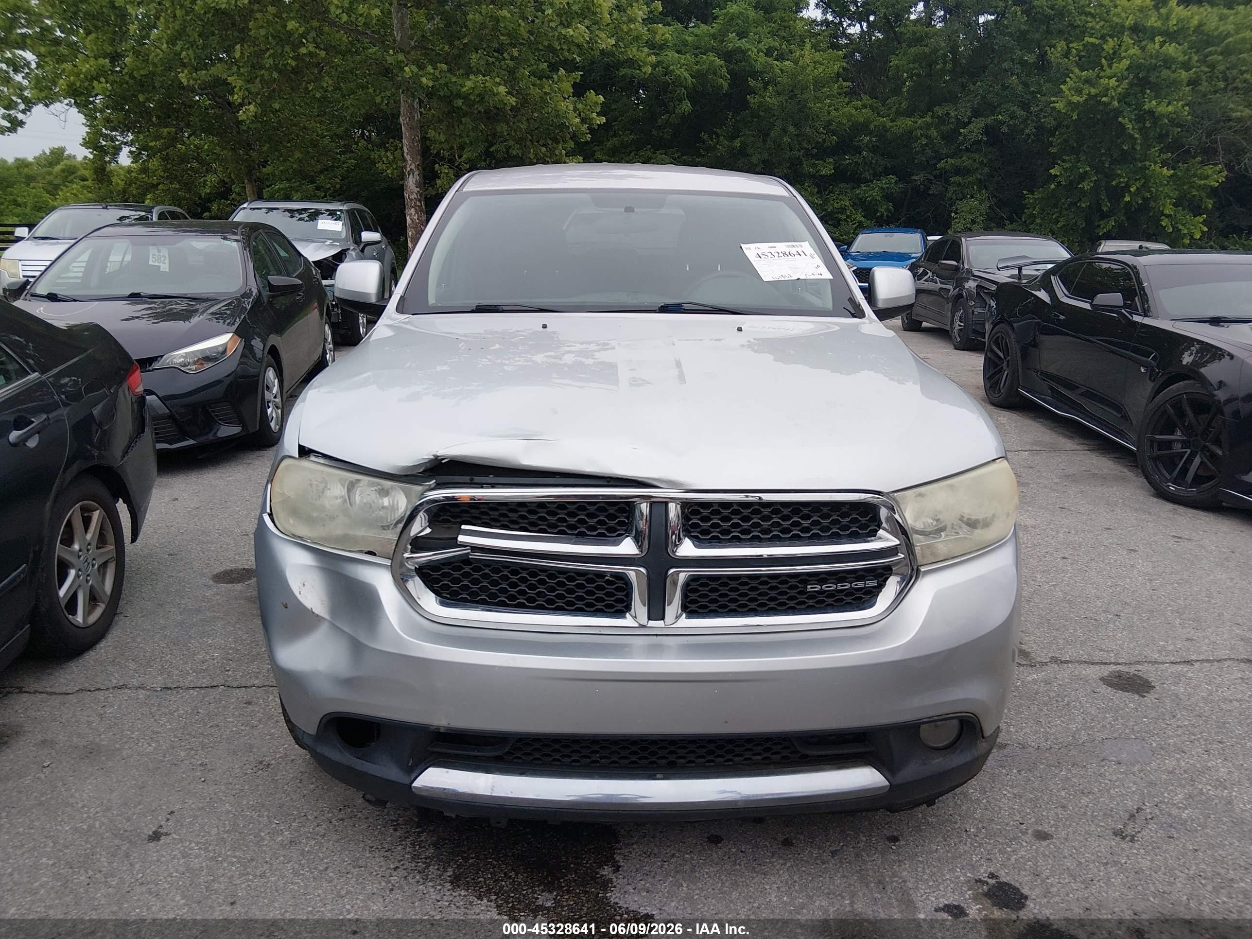 2011 Dodge Durango Express Silver vin: 1D4RE2GG8BC617206