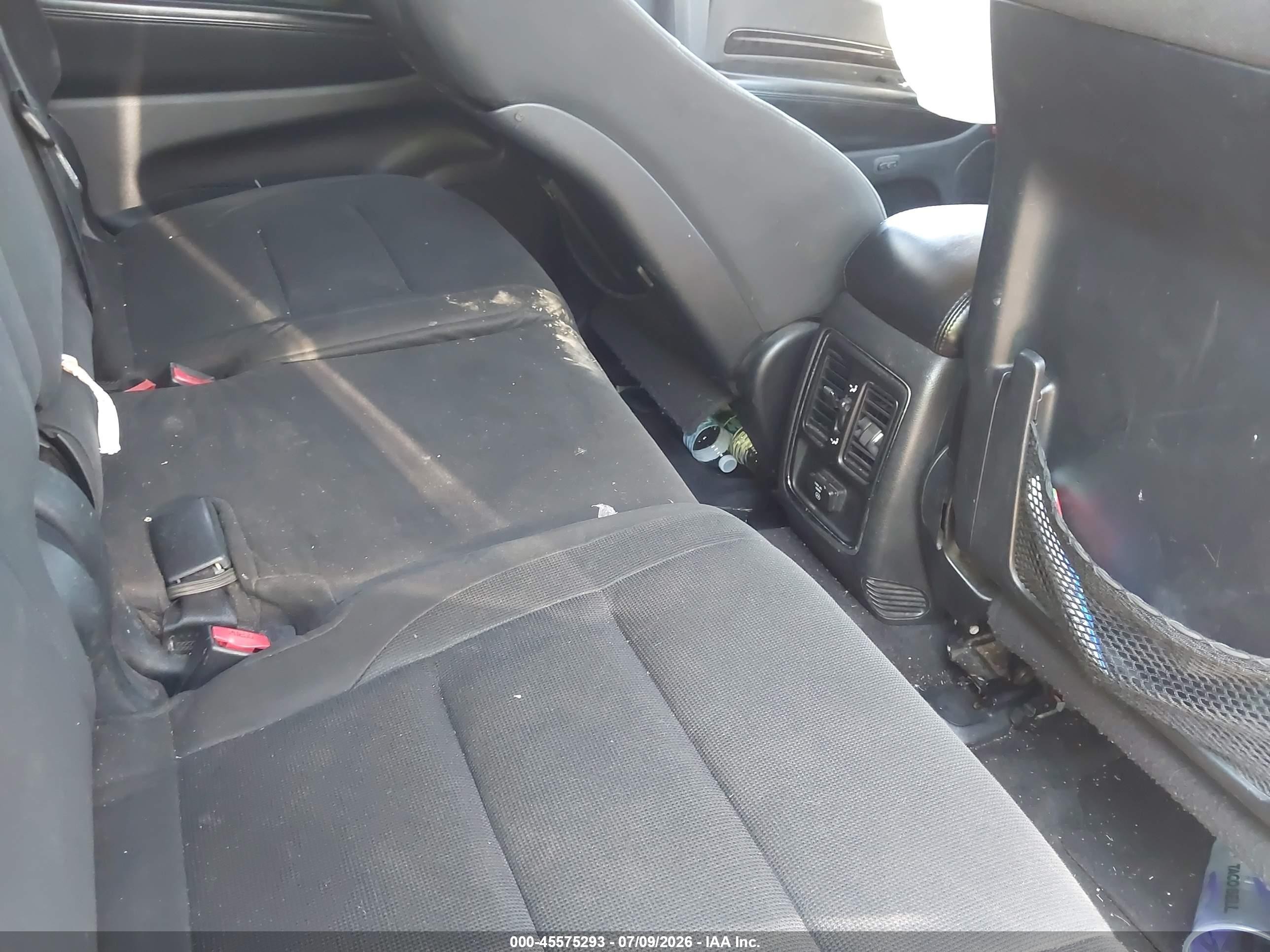 2011 Dodge Durango Crew Silver vin: 1D4RE4GG4BC667564