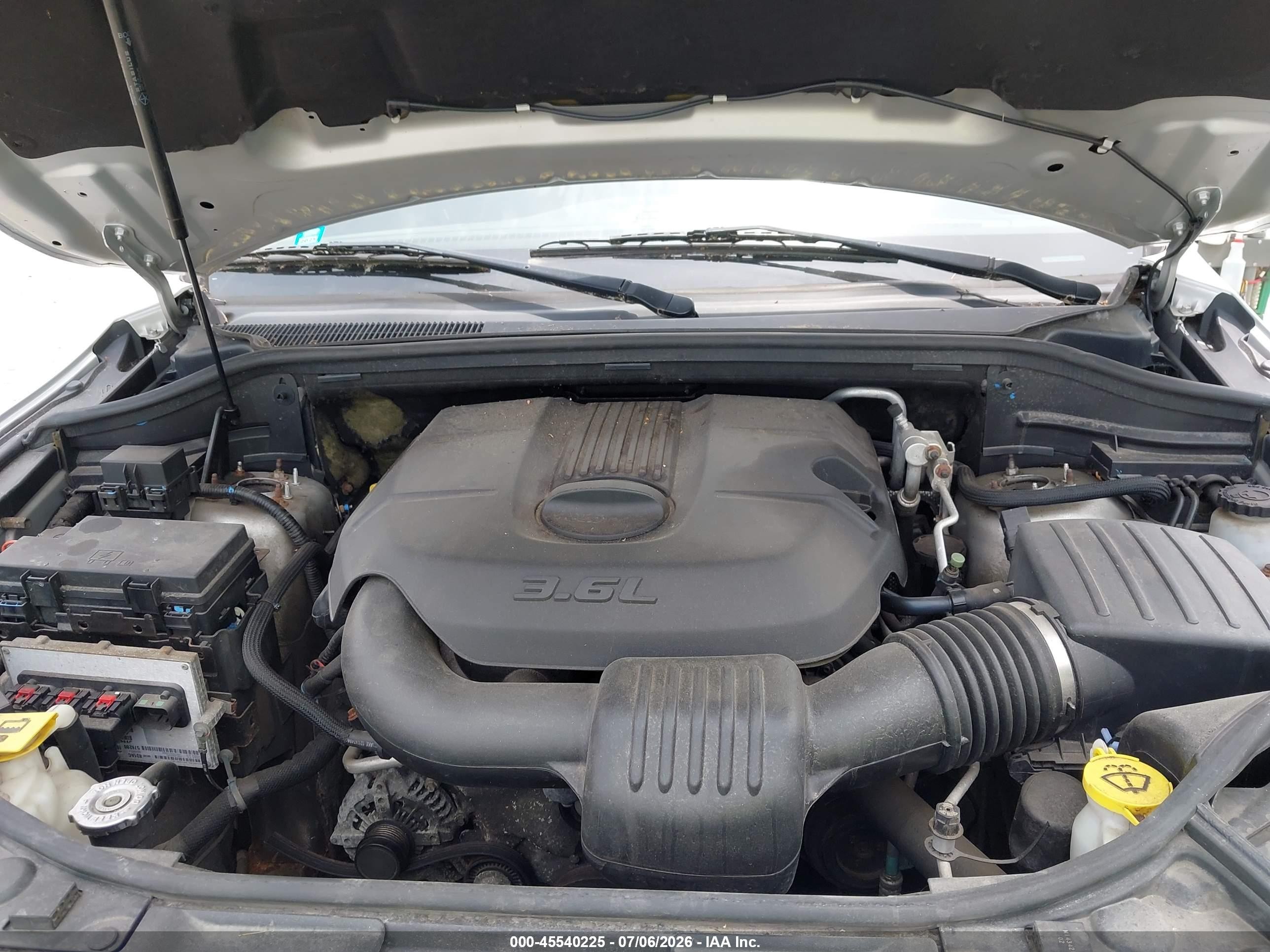 2011 Dodge Durango Crew Серебряный vin: 1D4RE4GG8BC660567