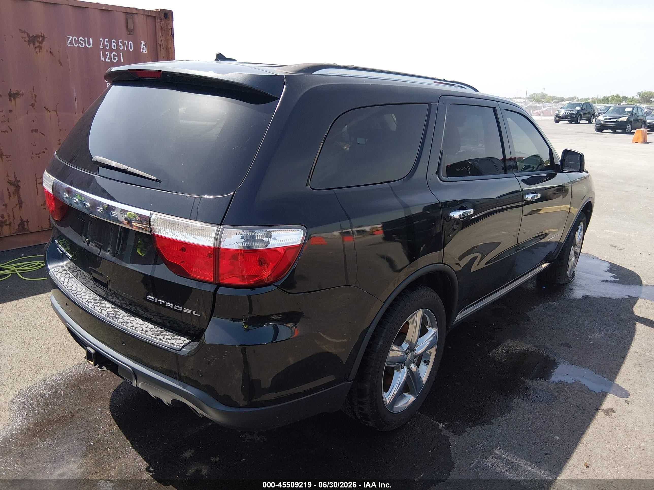 2011 Dodge Durango Citadel Black vin: 1D4RE5GG2BC677449