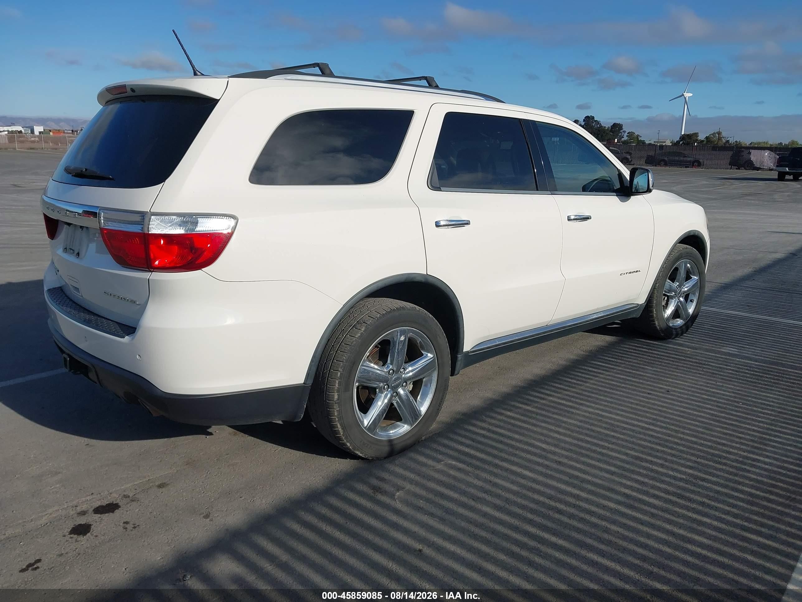 2011 Dodge Durango Citadel Белый vin: 1D4RE5GG4BC720575
