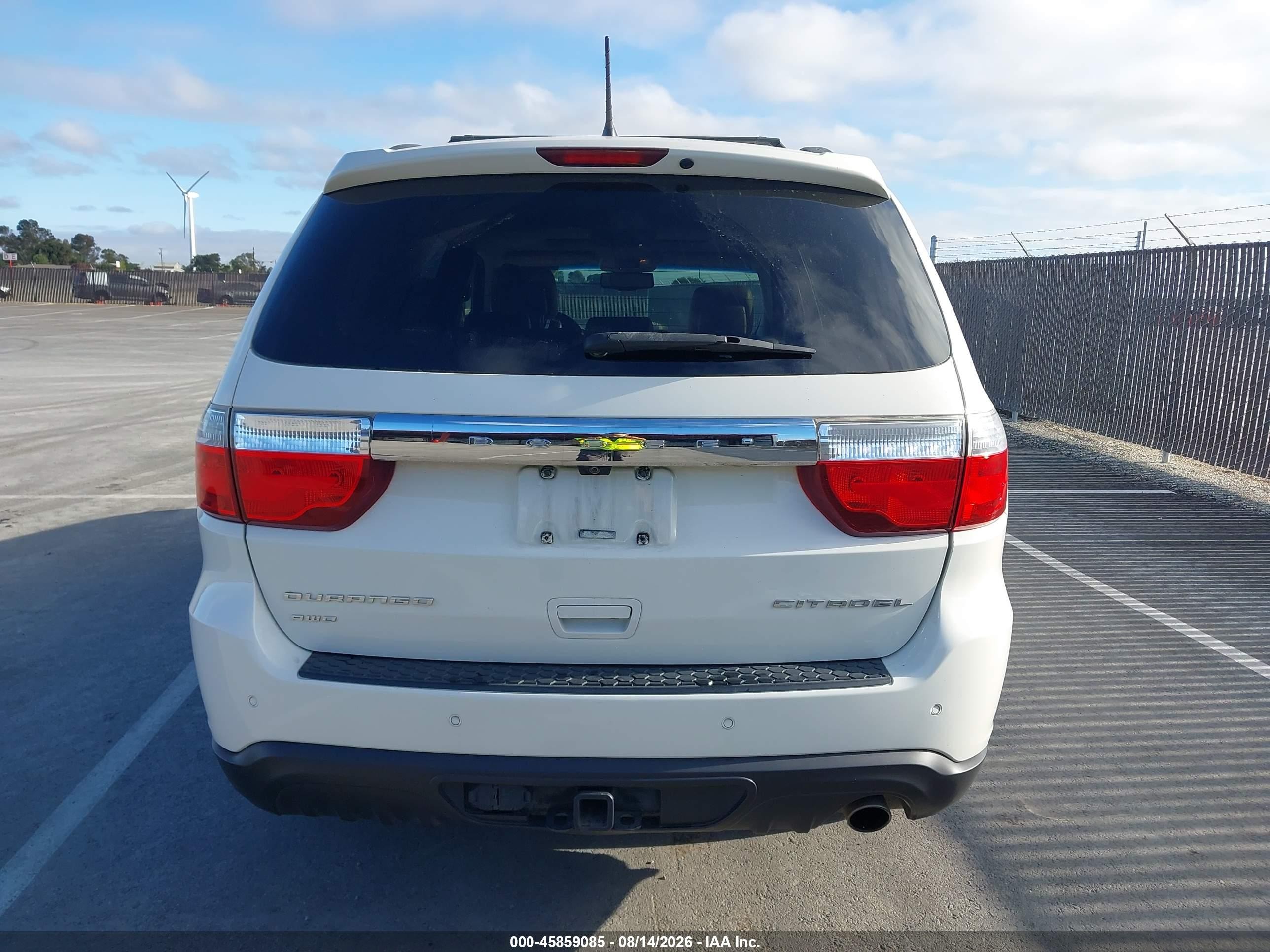 2011 Dodge Durango Citadel Белый vin: 1D4RE5GG4BC720575